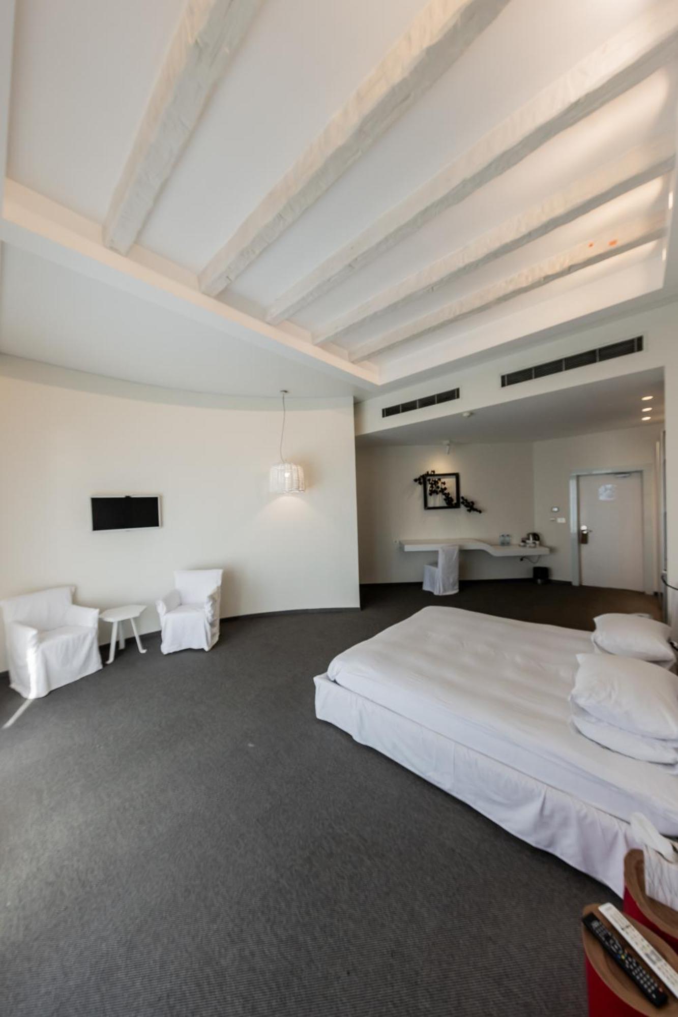 Double Room Balcony Sea View
