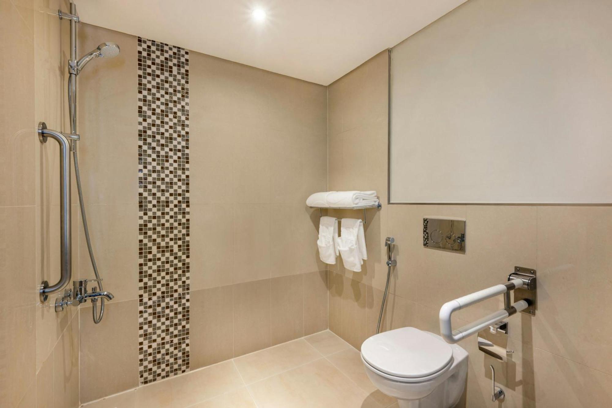 Superior King Room - Guaranteed 3pm Late Check Out and 25% Discount on F&B,1665397239:JPEG