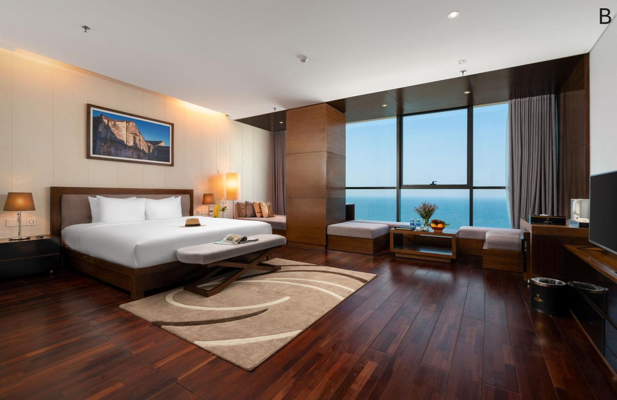 Premier Deluxe Room
