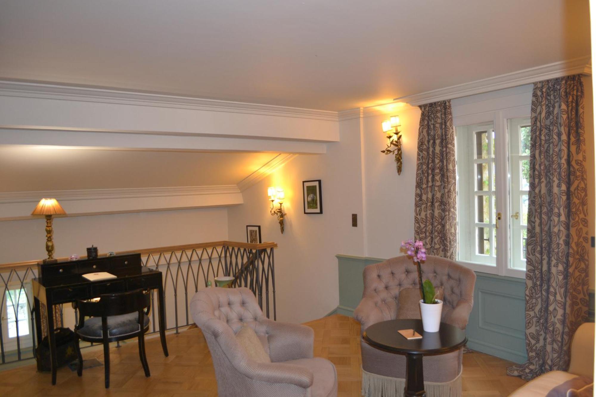 Deluxe Duplex Room