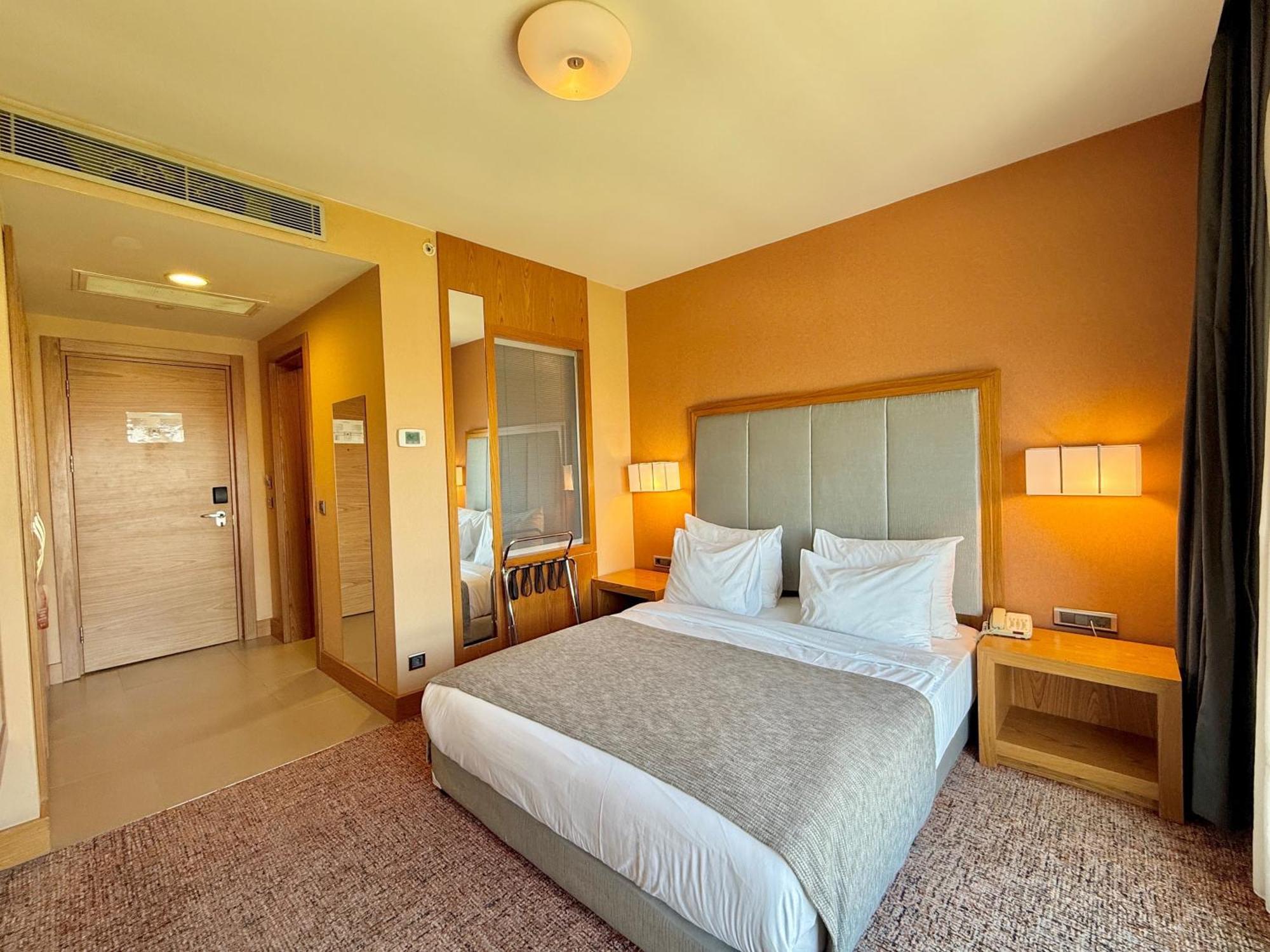Double Room with Garden View,1666648584:JPEG