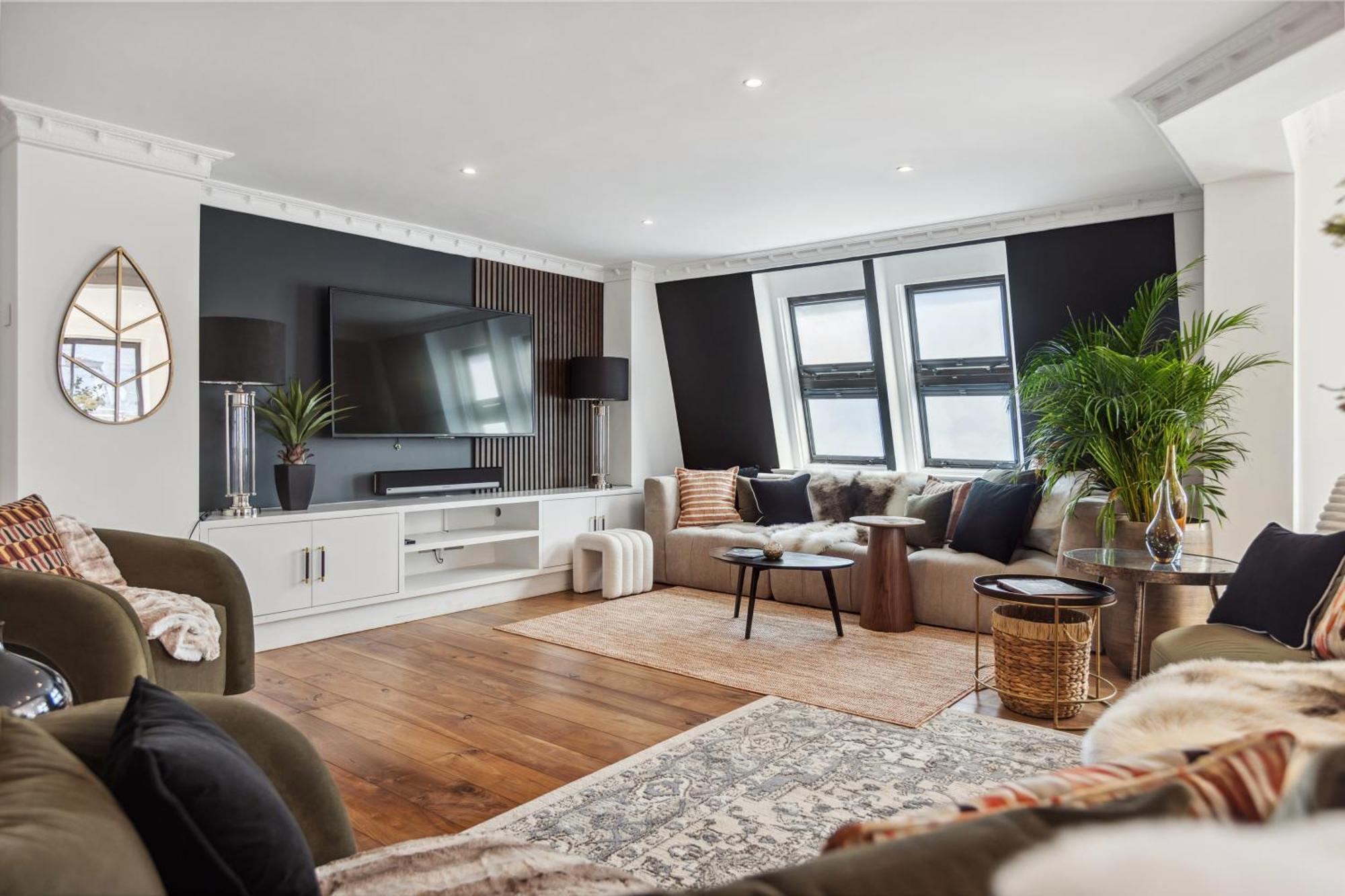 Penthouse Apartment
