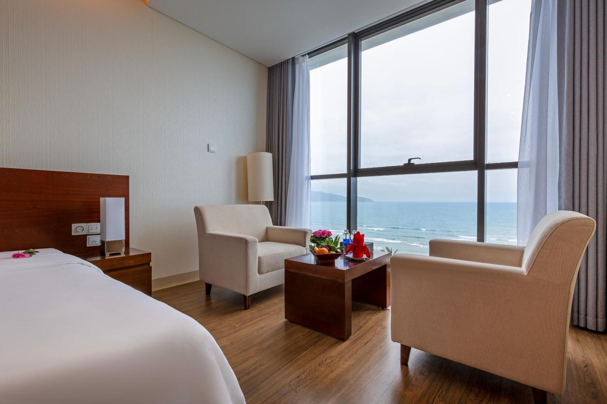 Deluxe Double or Twin Room Sea View