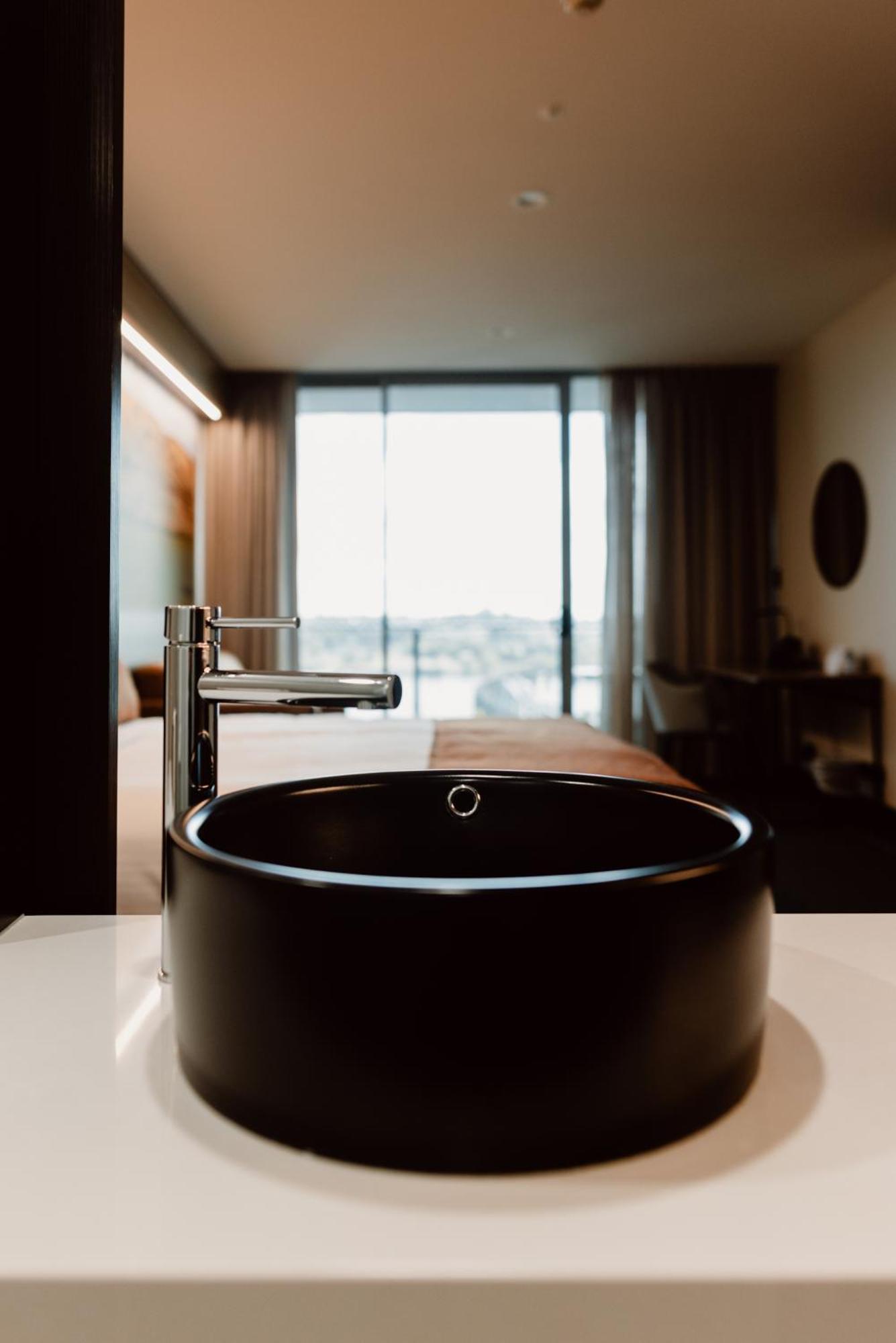 City Balcony Suite
