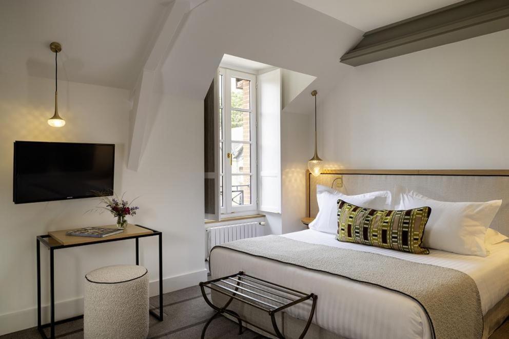 Double Room Lake View