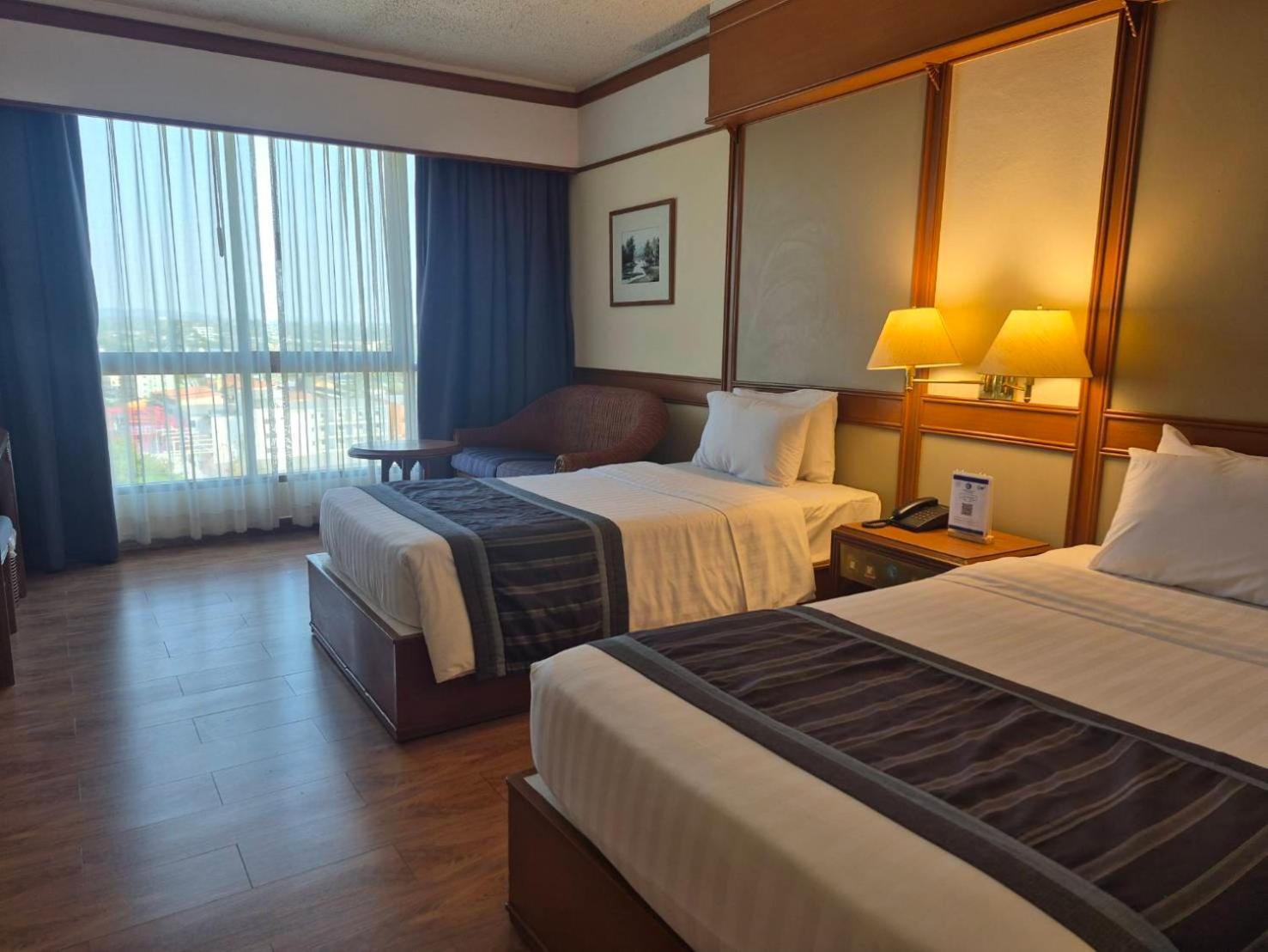 Superior Twin Room City View