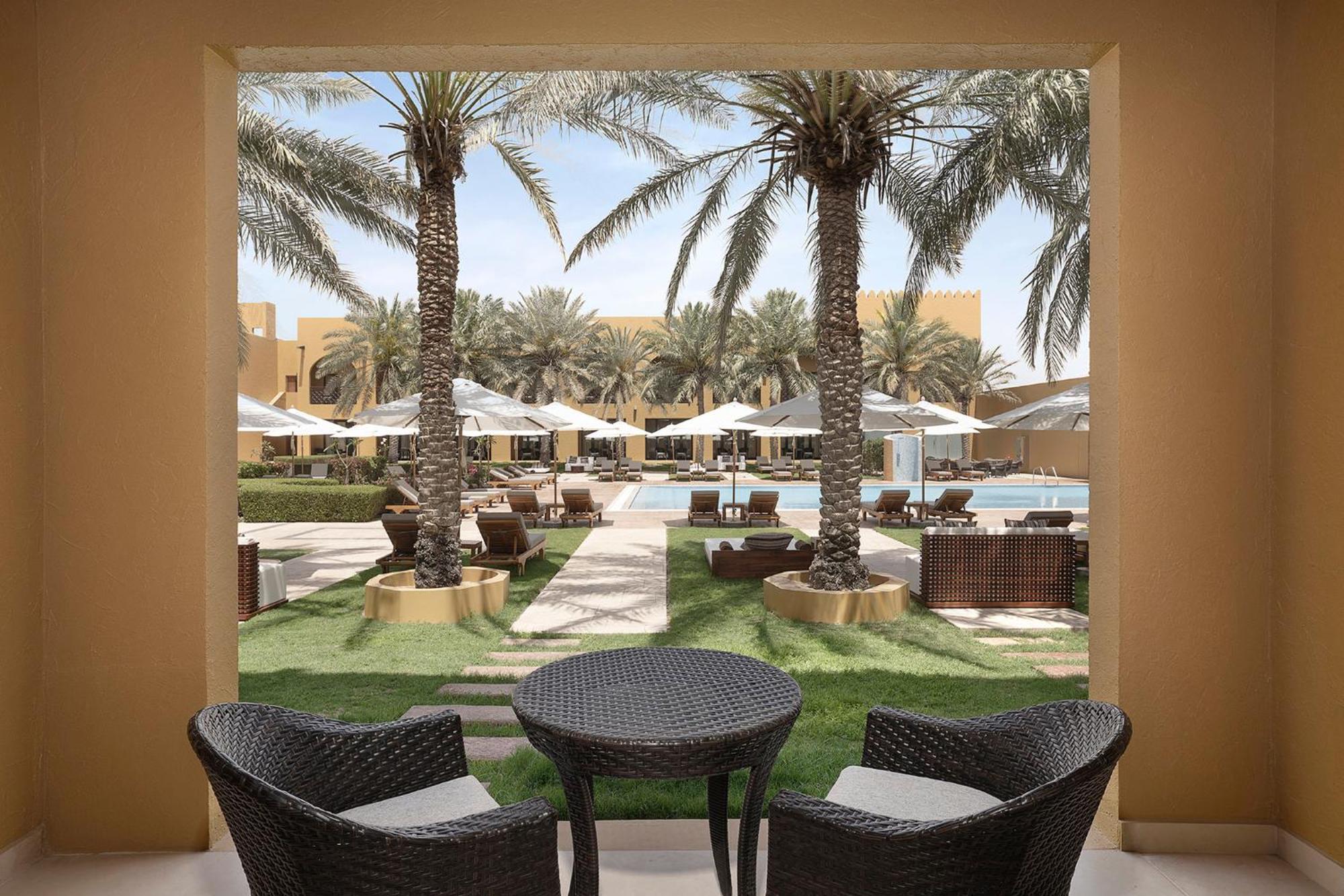 Deluxe King Room with Resort Access,1668056443:JPEG