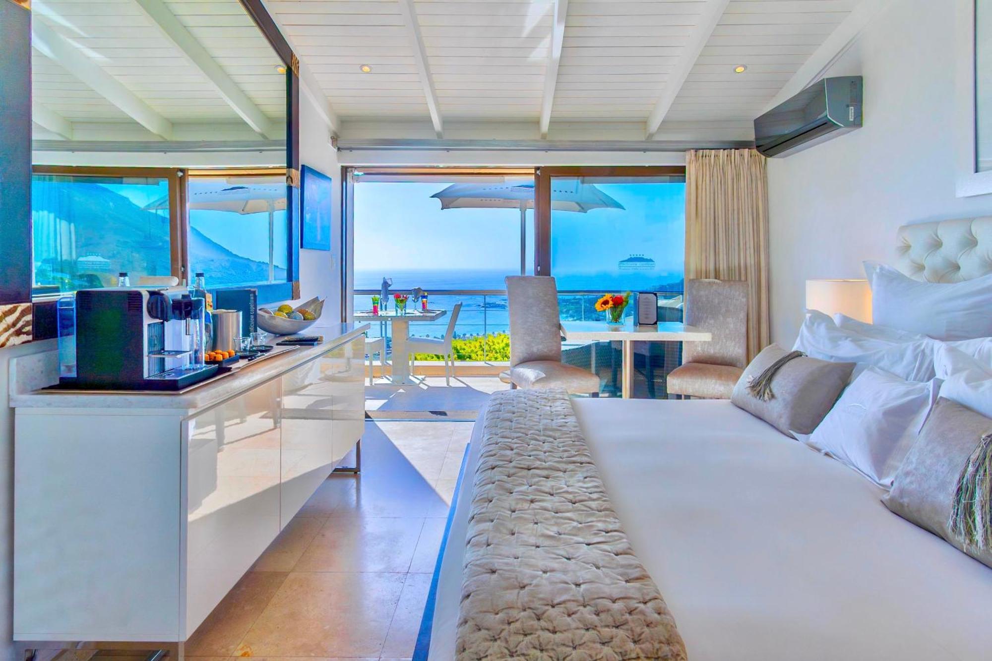 Deluxe Junior Suite Terrace Sea View Mountain View Master Bedroom