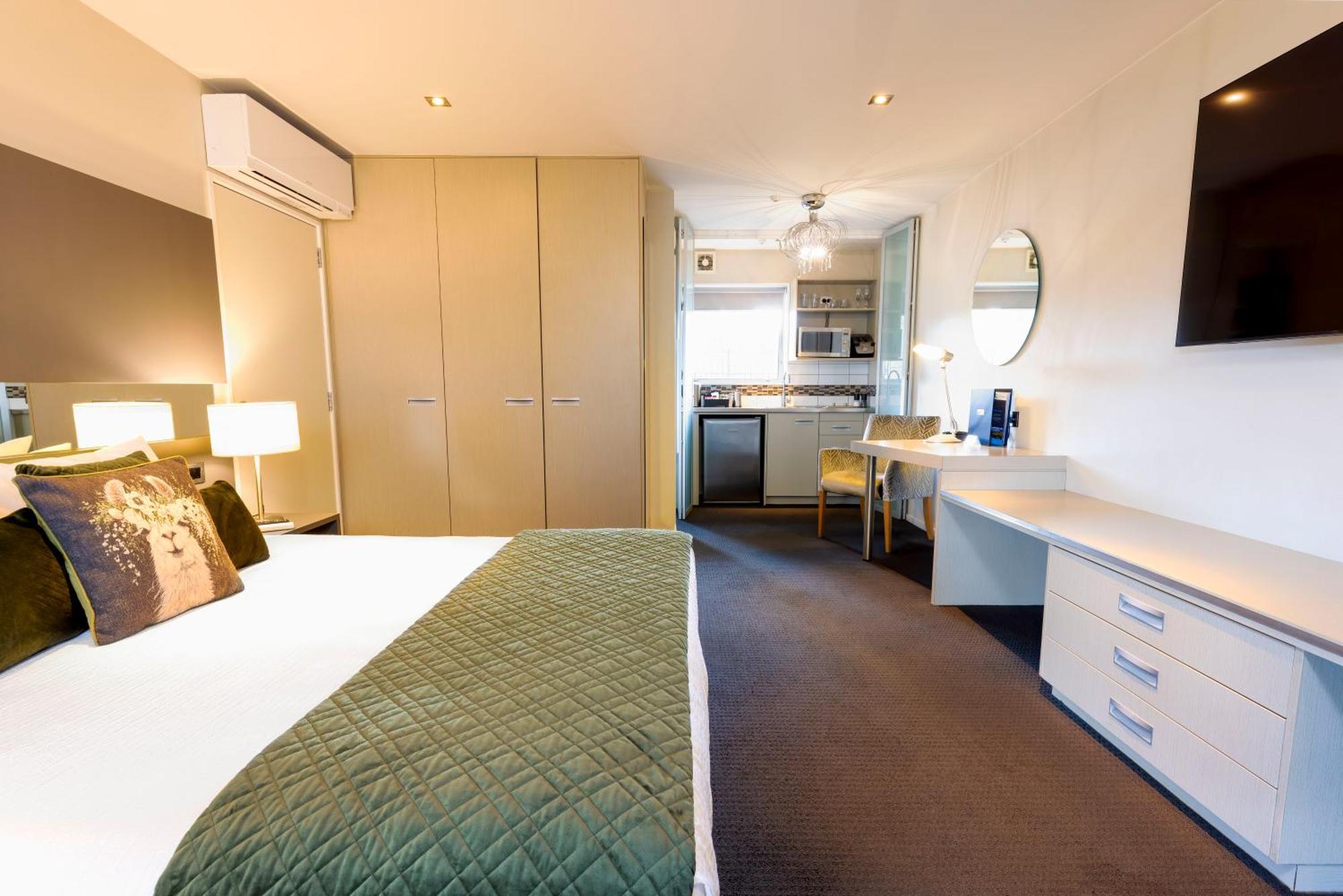 Hotel Studio