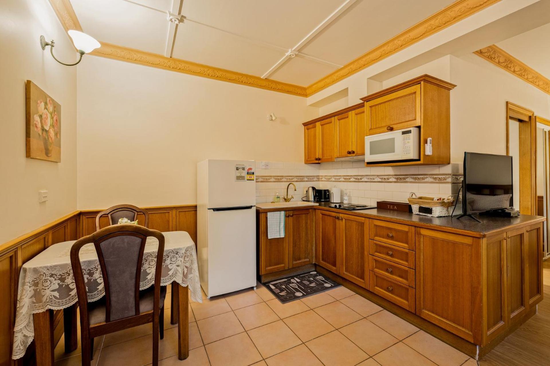 Standard Suite
