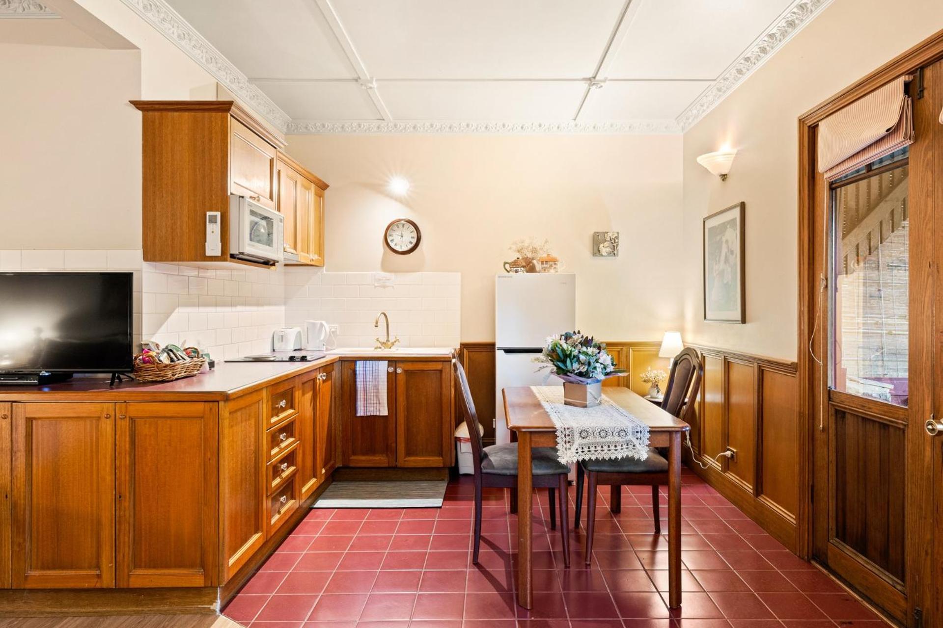 Standard Suite