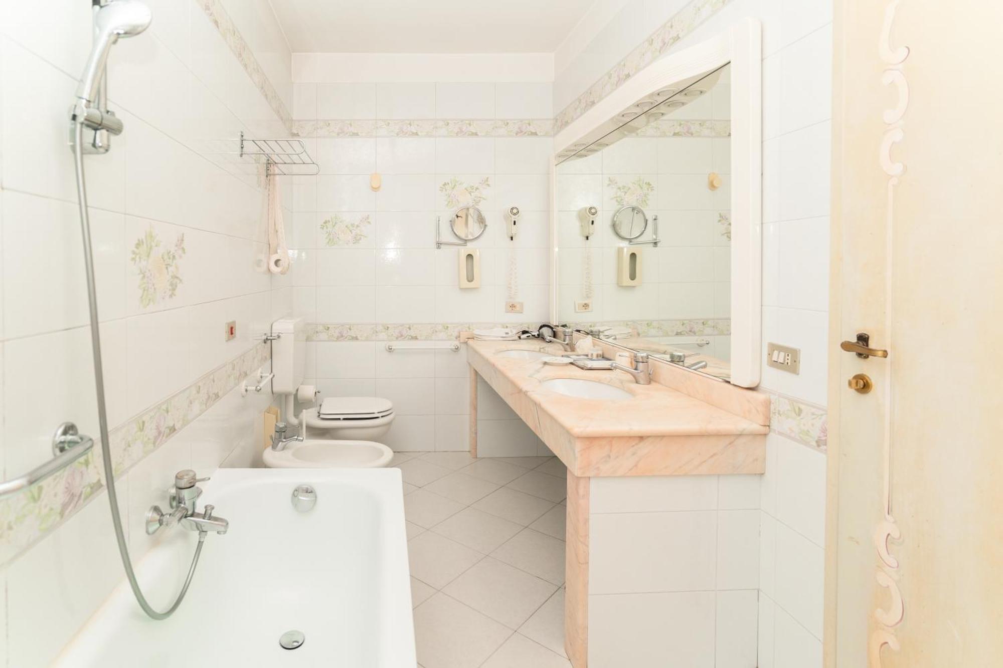 Classic Double or Twin Room