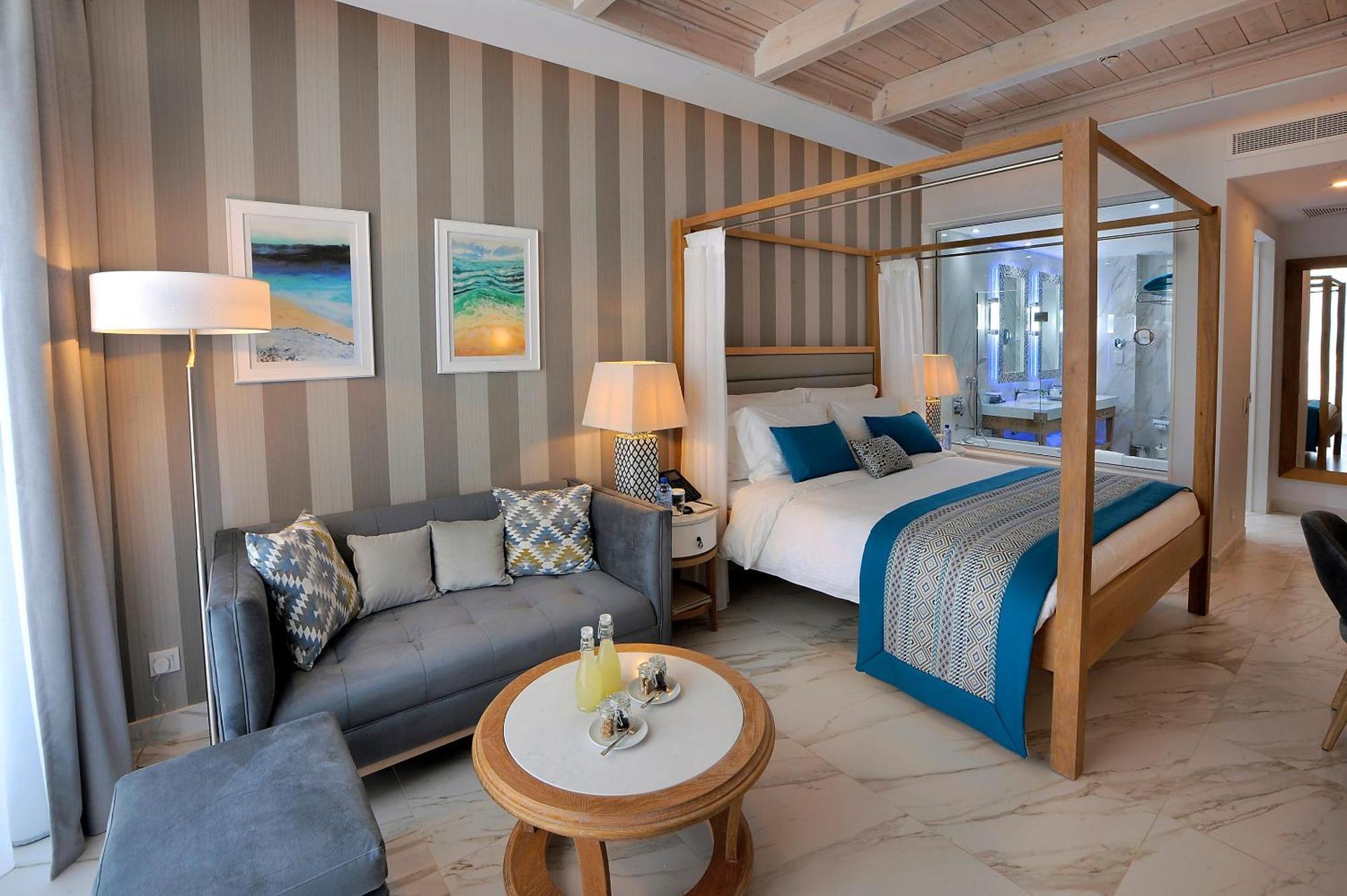 Superior Cabana Private Pool & Sea View