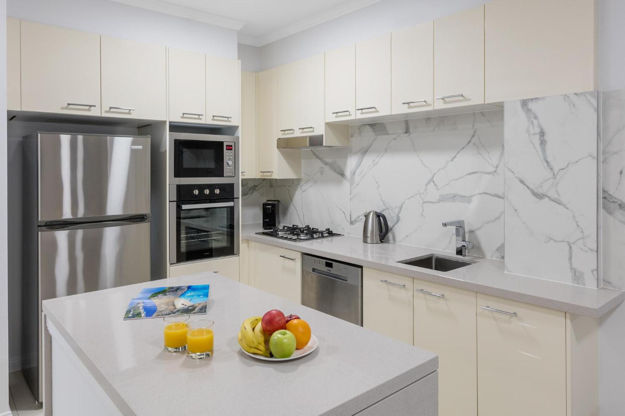 Two-Bedroom Suite,1672572059:JPEG
