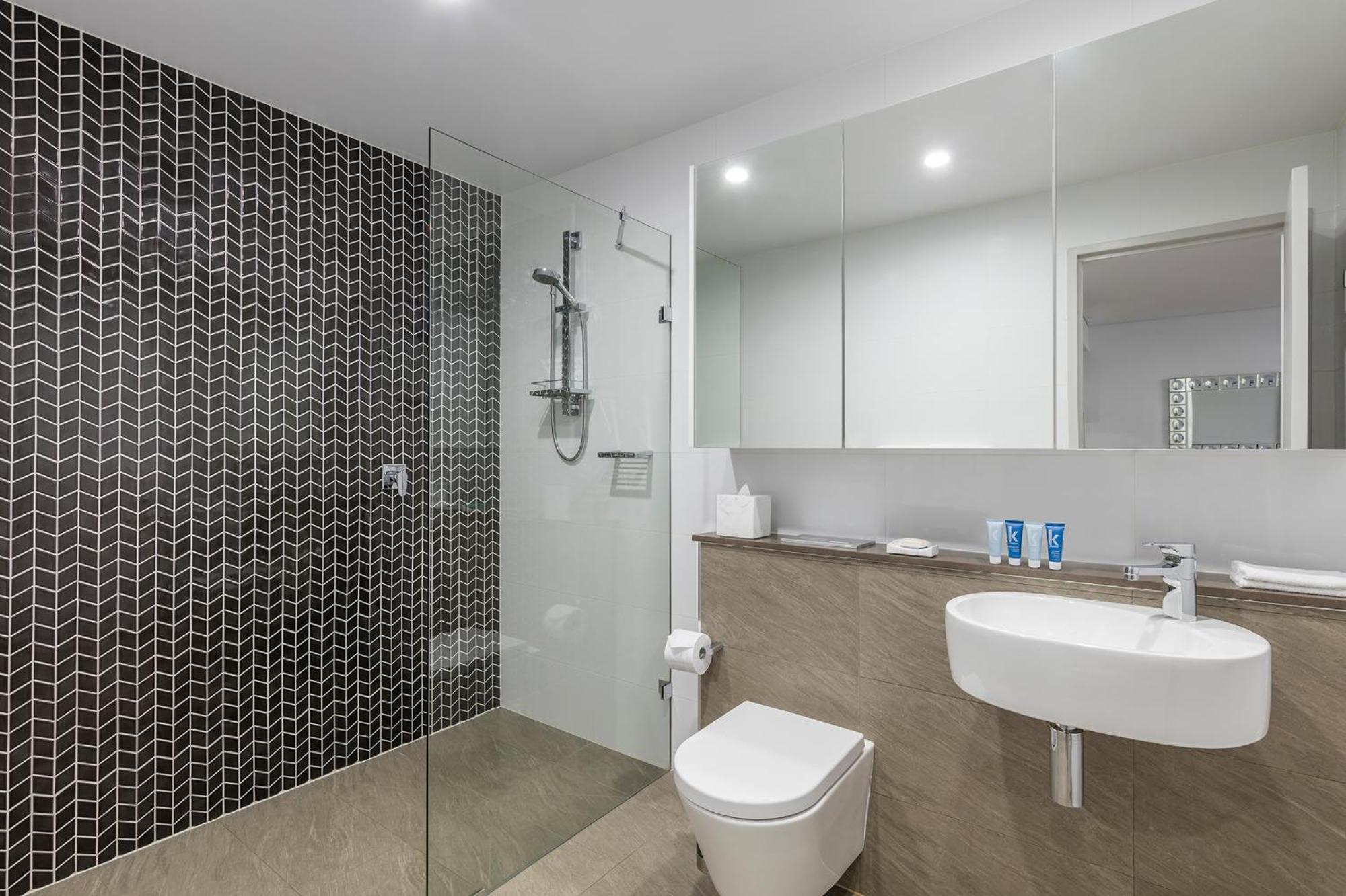 One-Bedroom Podium Suite