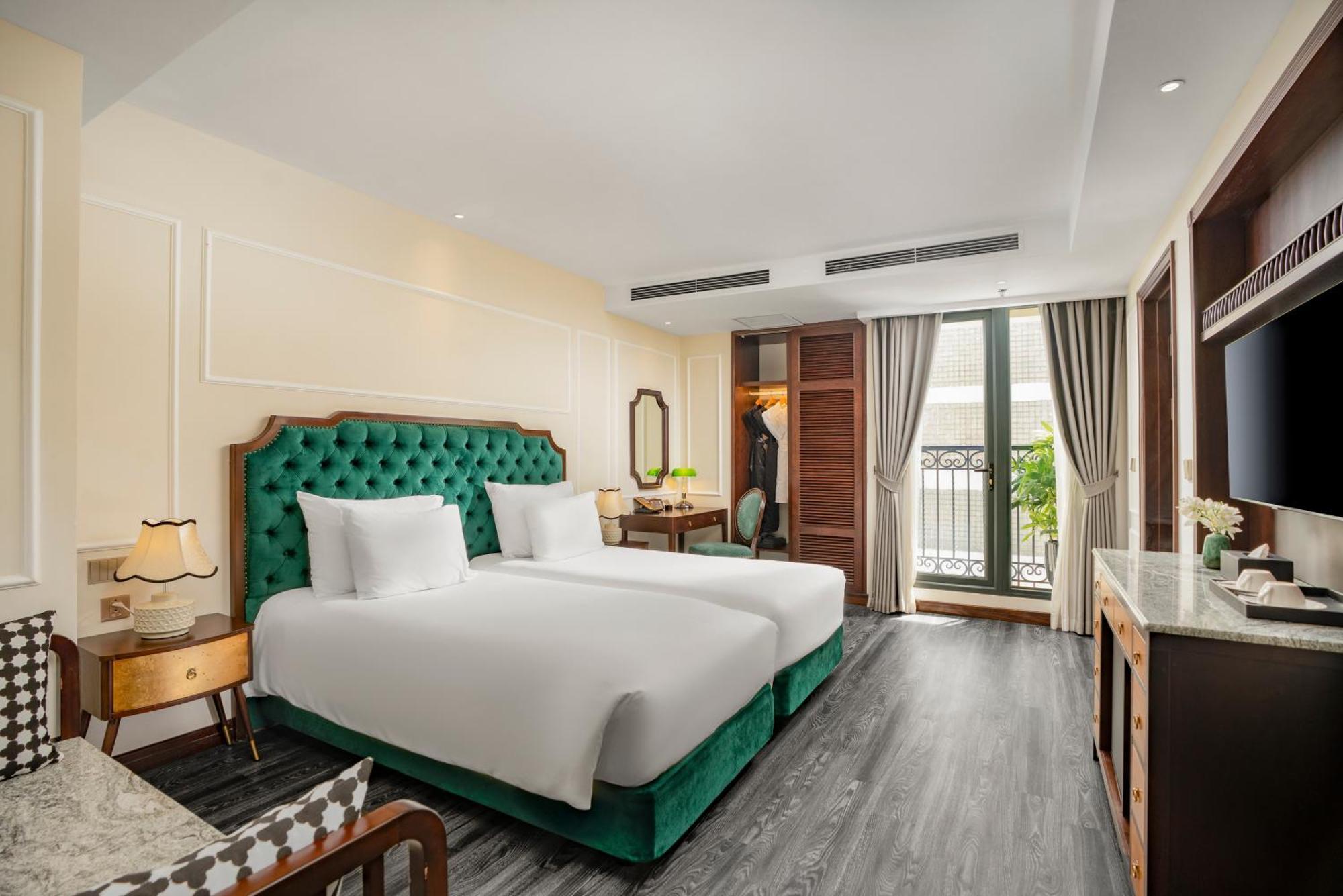 Executive Suite