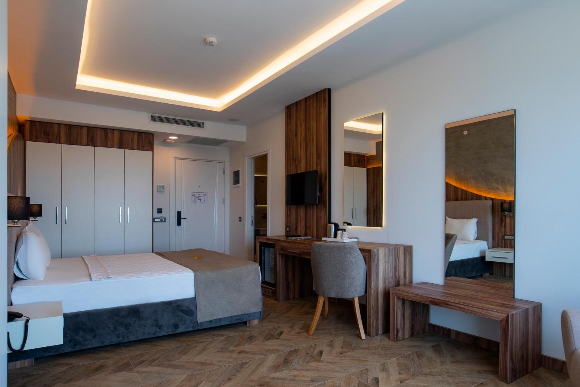 Double Room Balcony,1673510246:JPEG