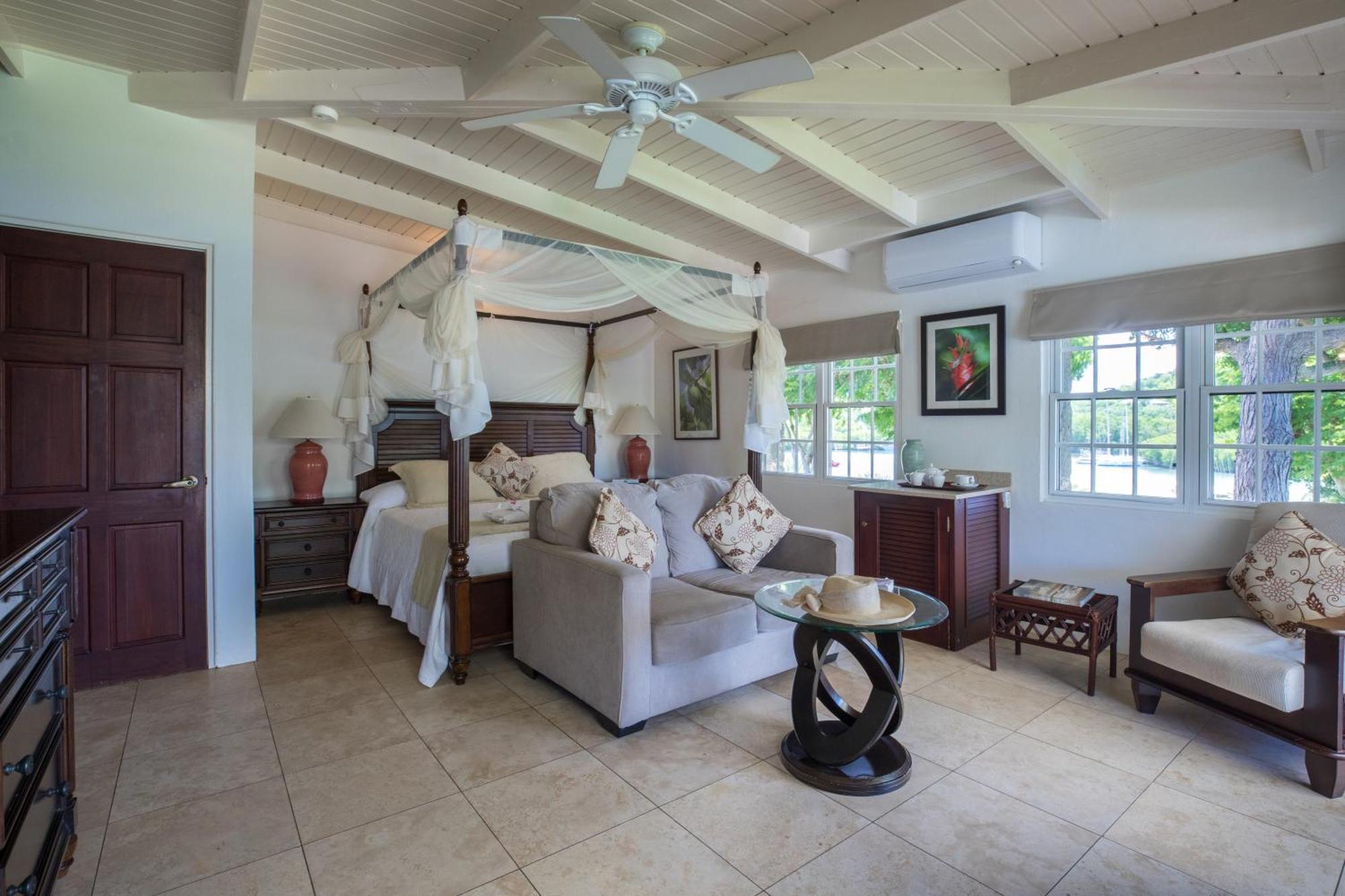 Deluxe Junior Suite