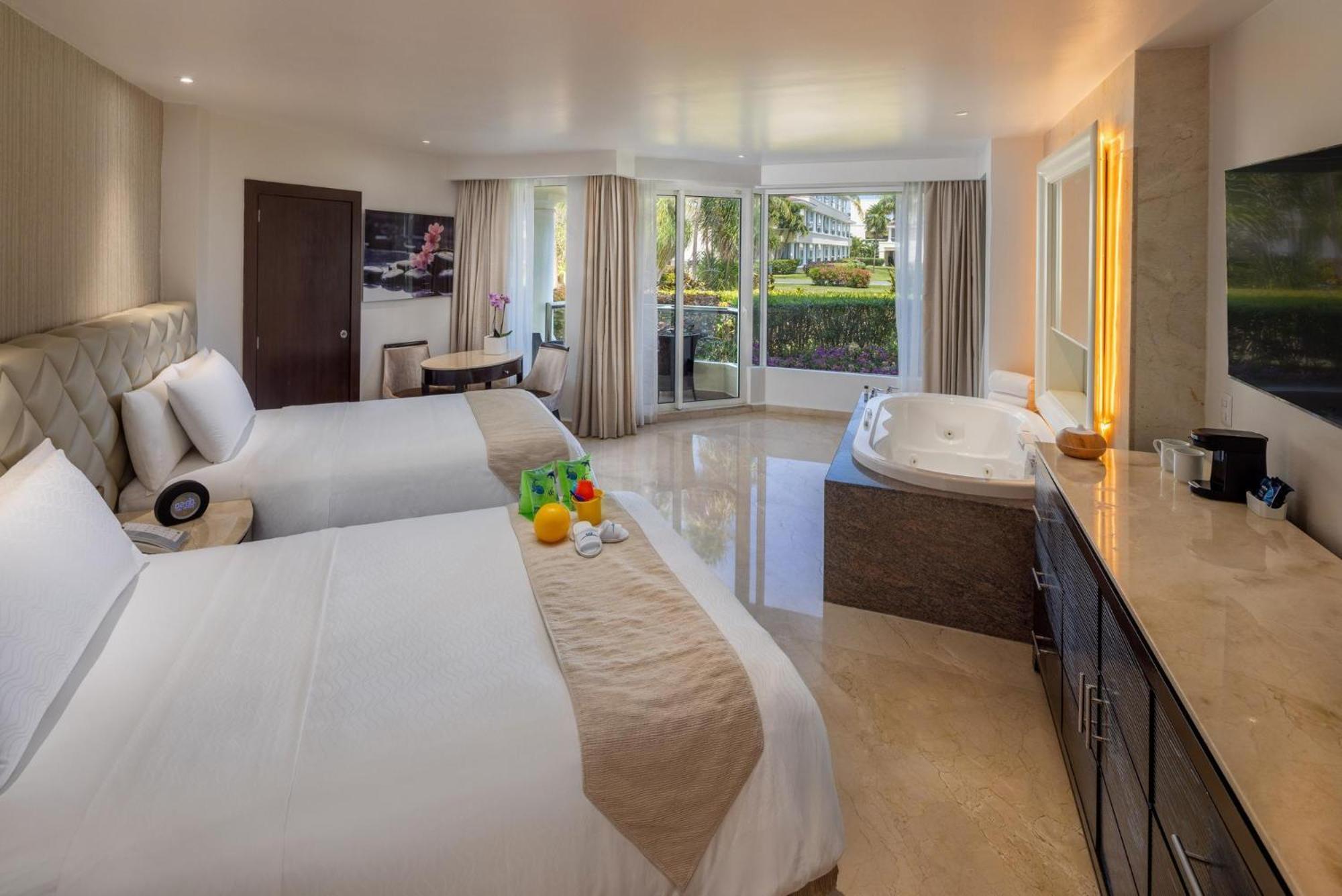 Superior Family Suite Garden View Kids & Teens