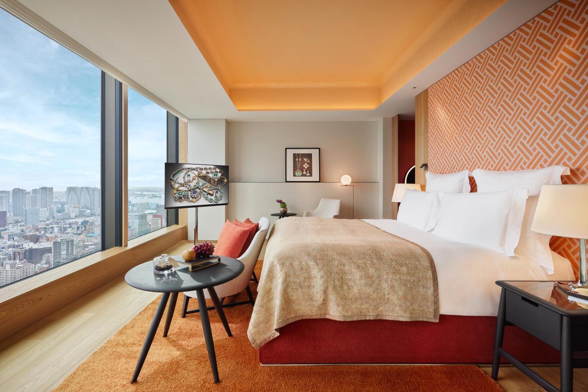 Deluxe King Room Skyline View,1674829459:JPEG