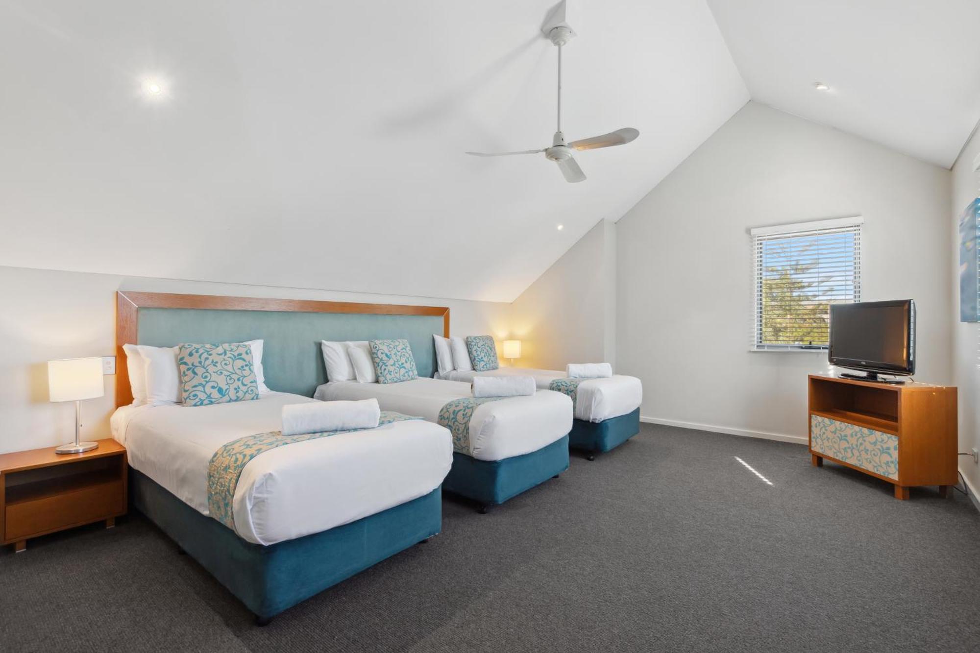 Two-Bedroom Villa with Garden View,1675799872:JPEG