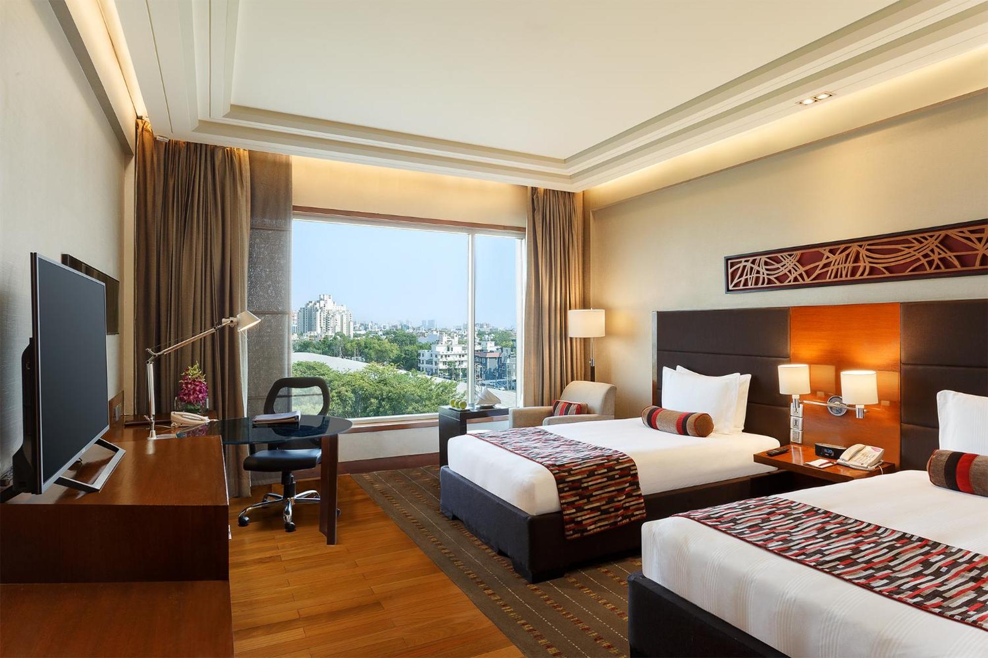 King Room City View Smoking