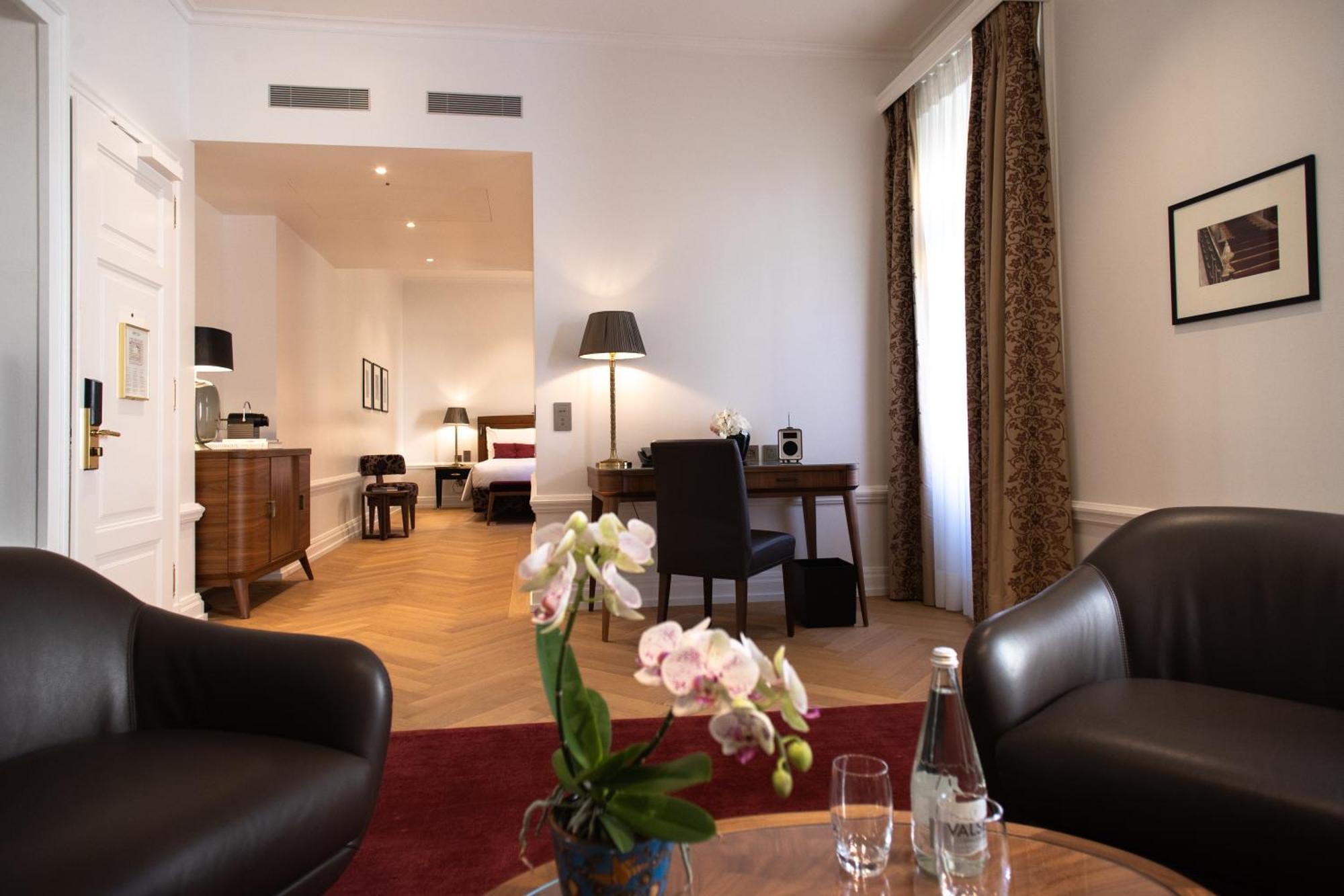 Junior Suite