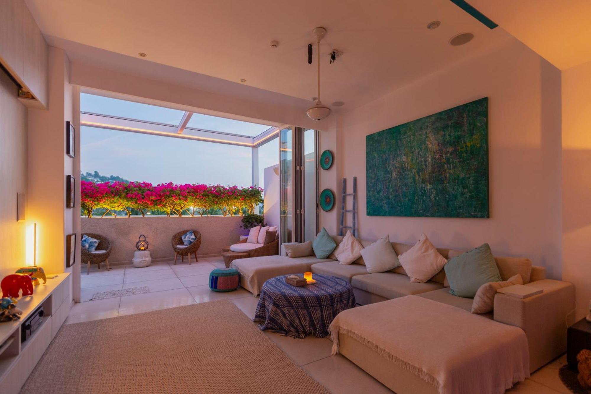 Penthouse Apartment
