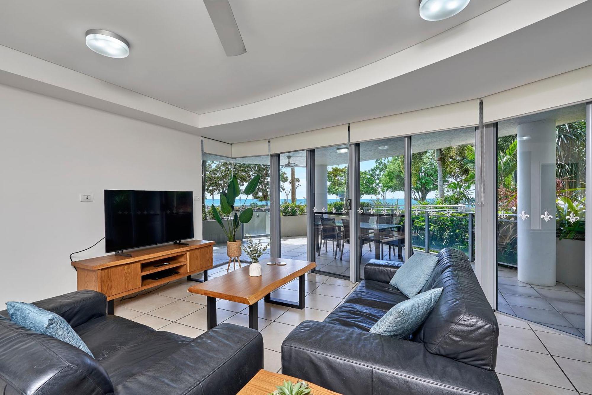 Three Bedroom Apartment Pool Access Penthouse
