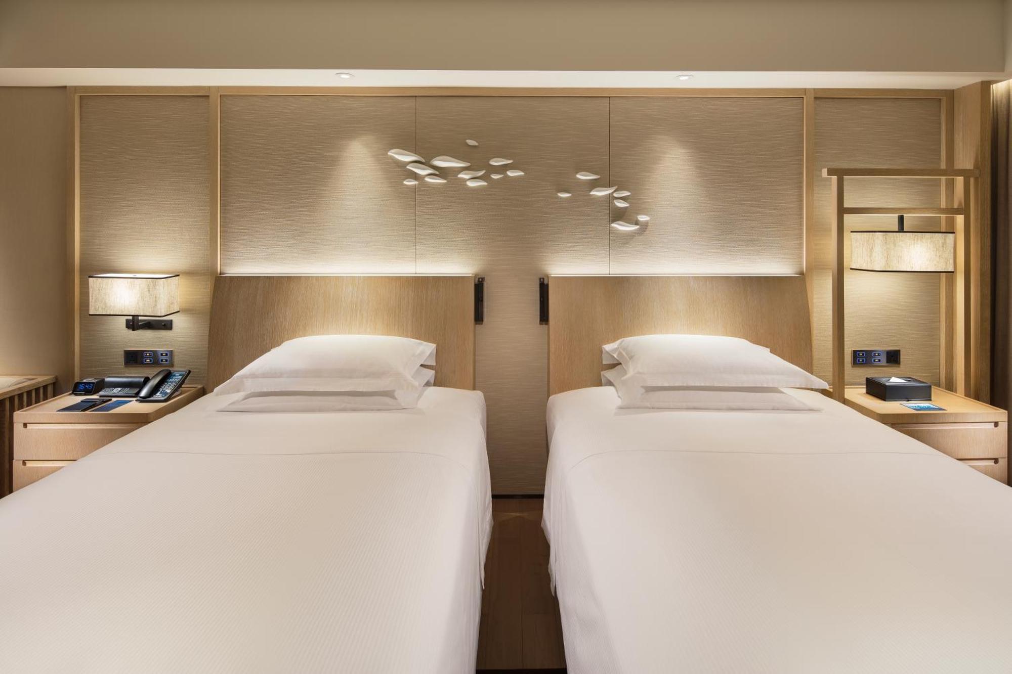 Standard Twin Room Nanhai Wing