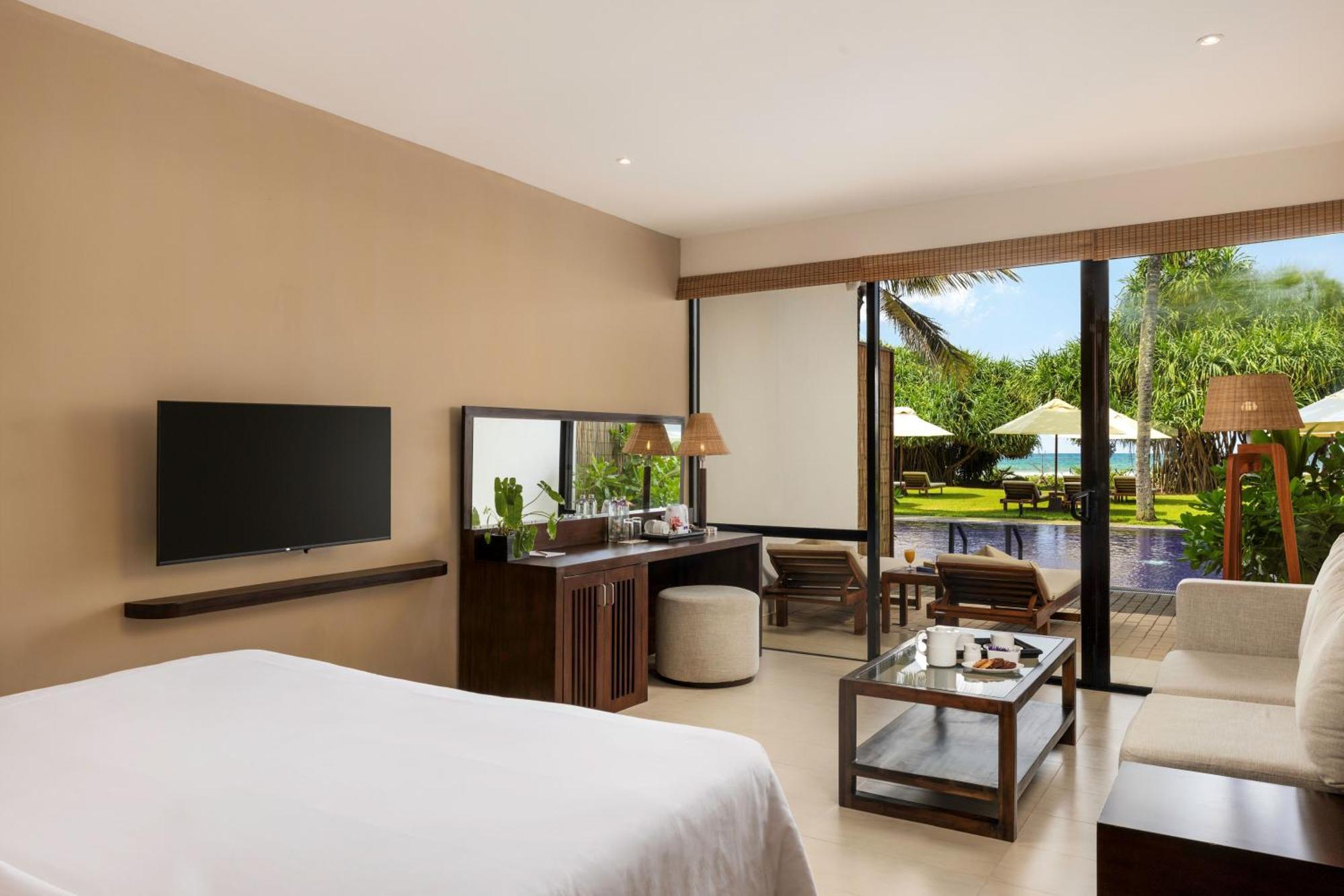 Luxury Sea View room Direct Pool Access Terrace Early check or Late check out on availability on Food or Beverages & Balinese Spa