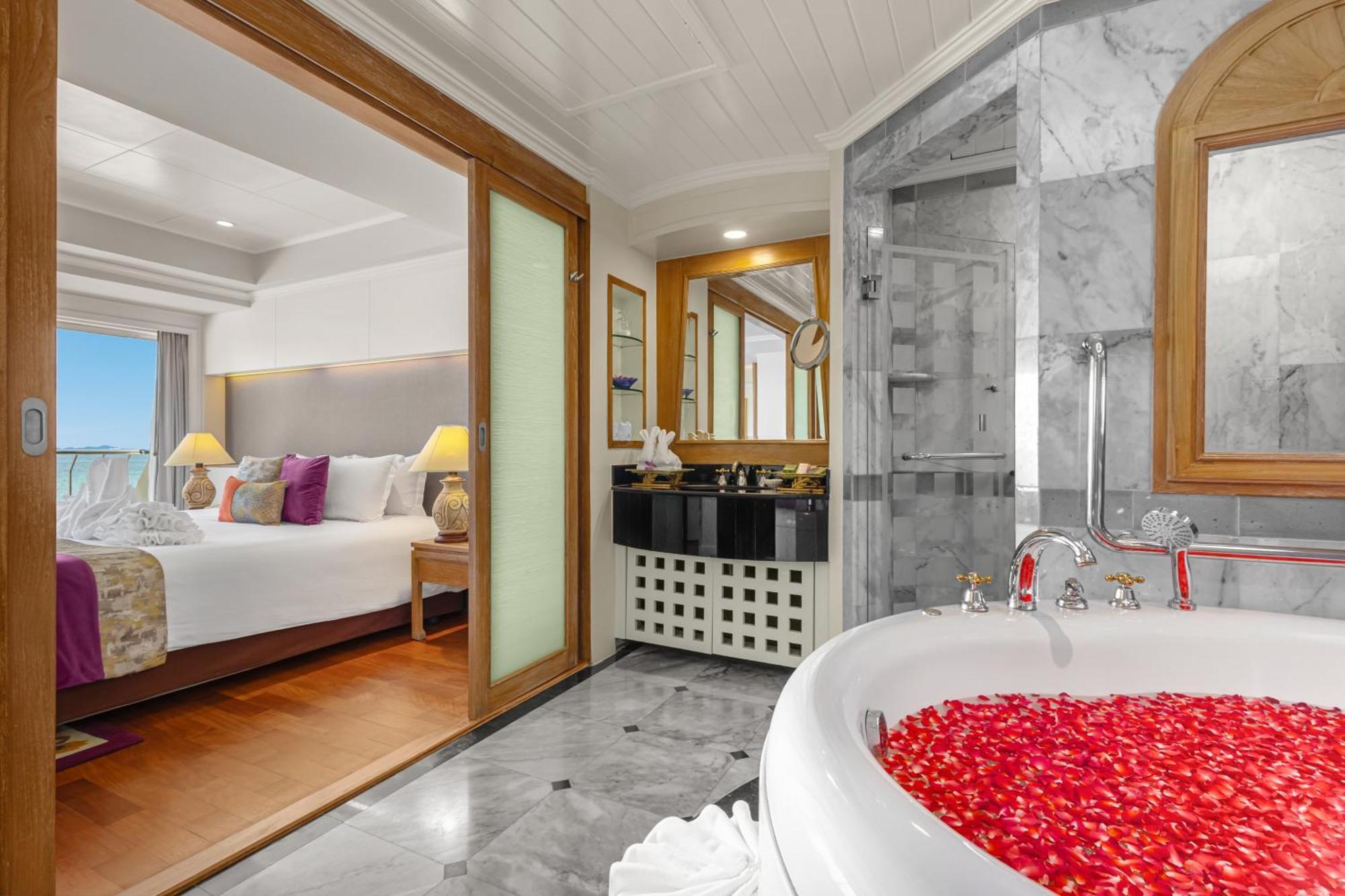 Royal Wing Suite 1 bedroom