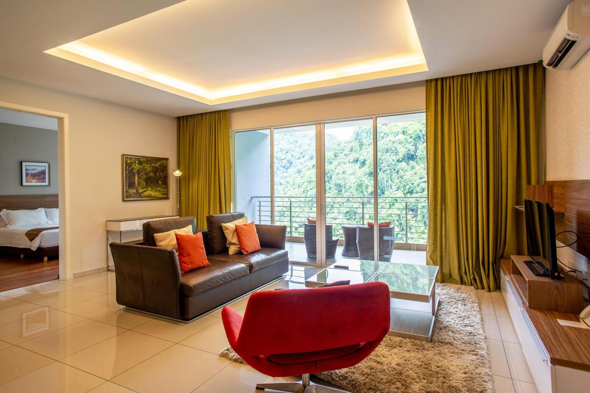 3 Bedroom Grand Deluxe Suite Lakeview