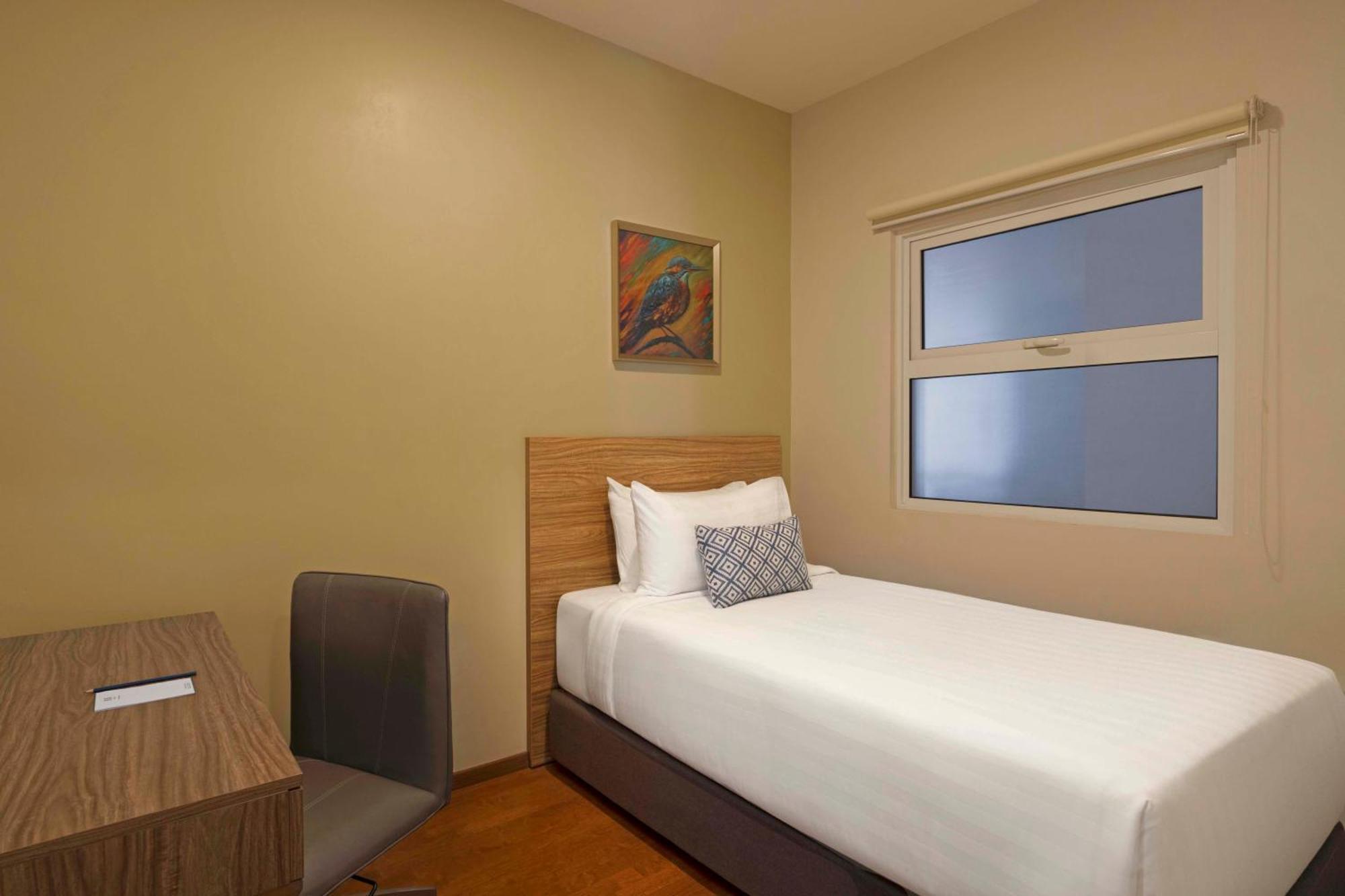 3 Bedroom Grand Deluxe Suite Lakeview