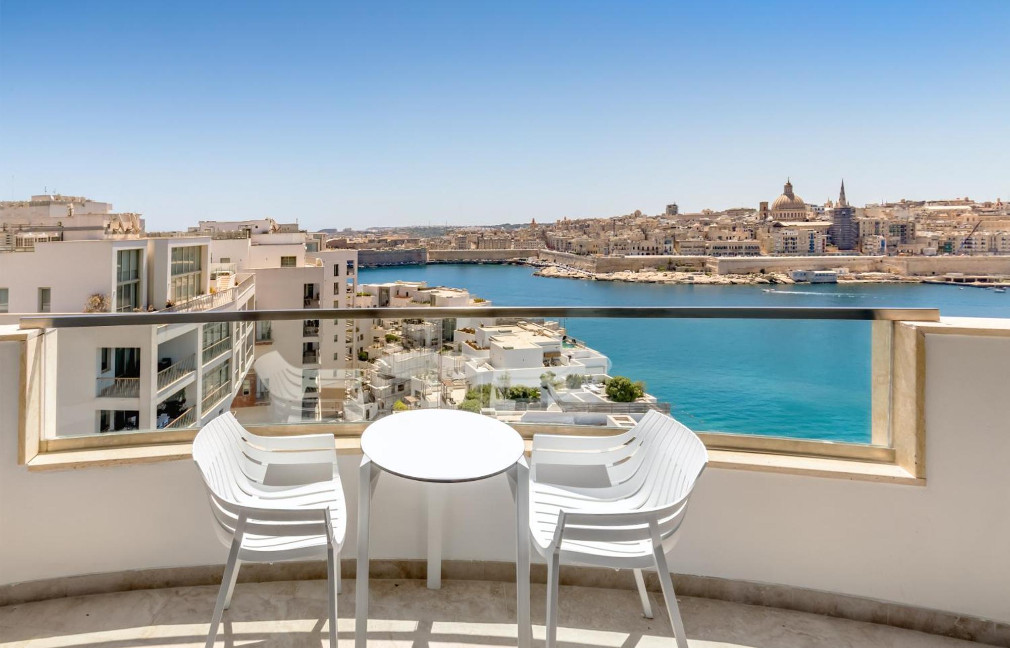 Superior Double or Twin Room Sea View
