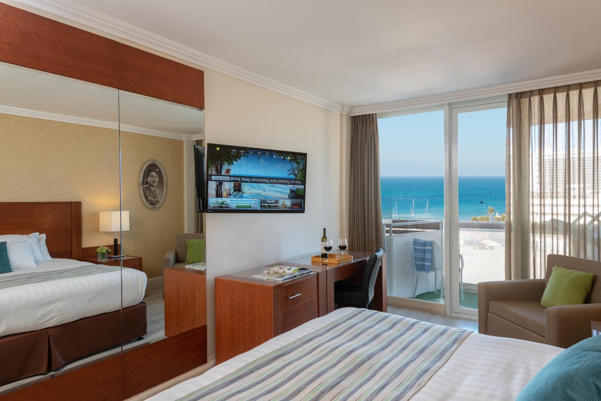 Deluxe Room Sea View