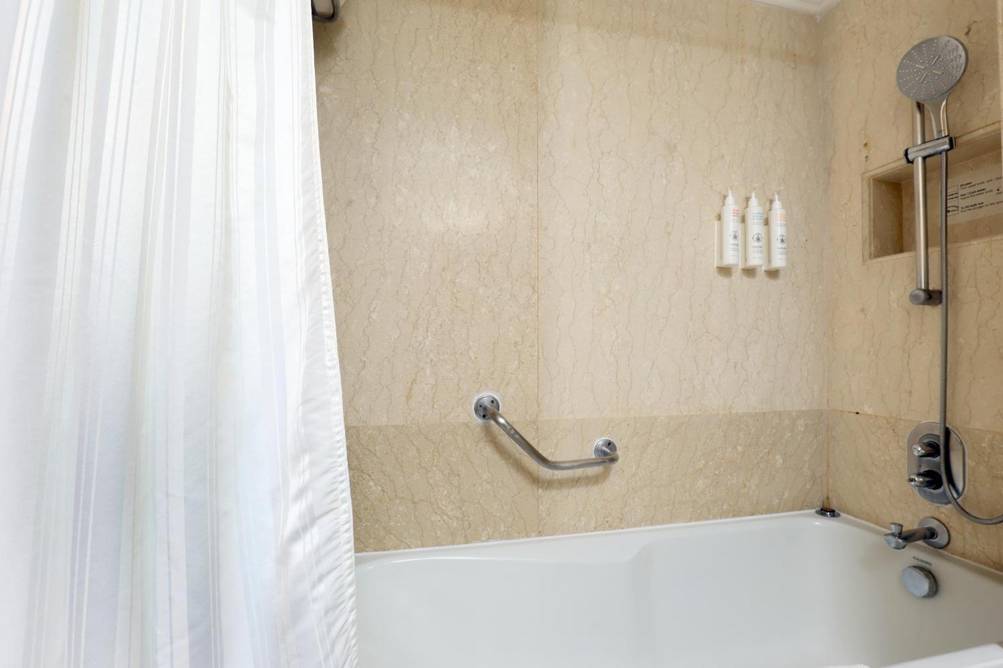 Royal Twin Room
