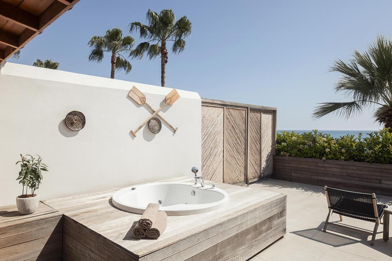 Deluxe Suite Sea View