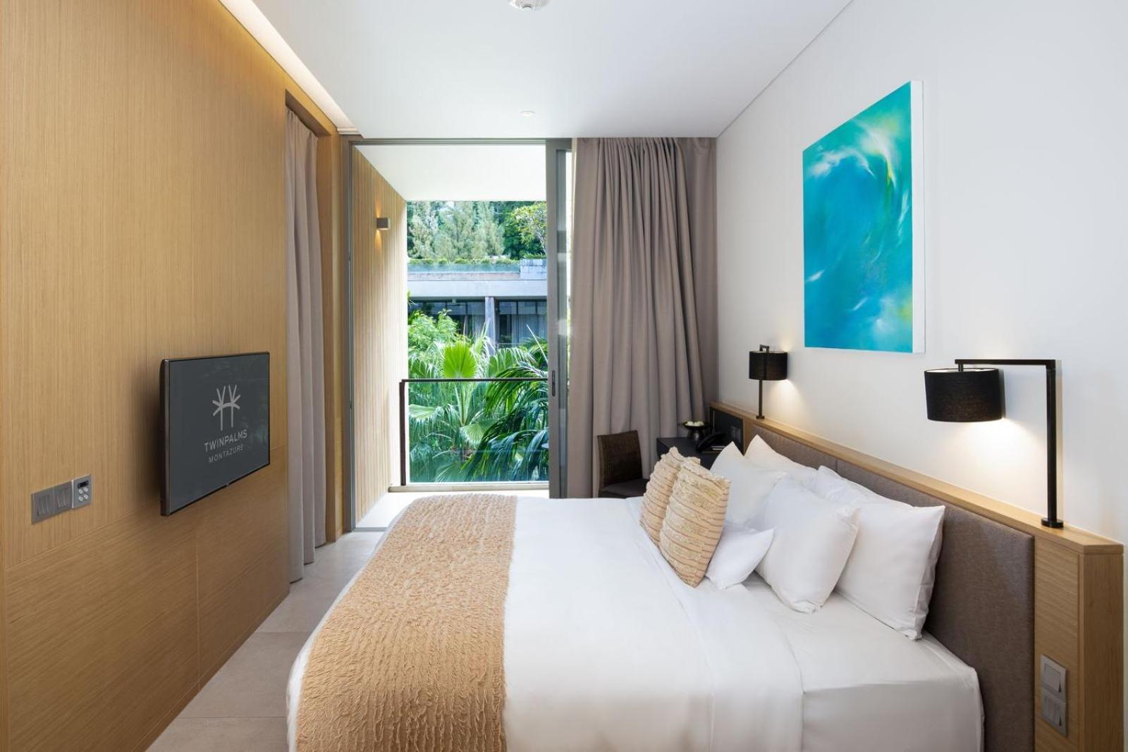 Azure Family Suite