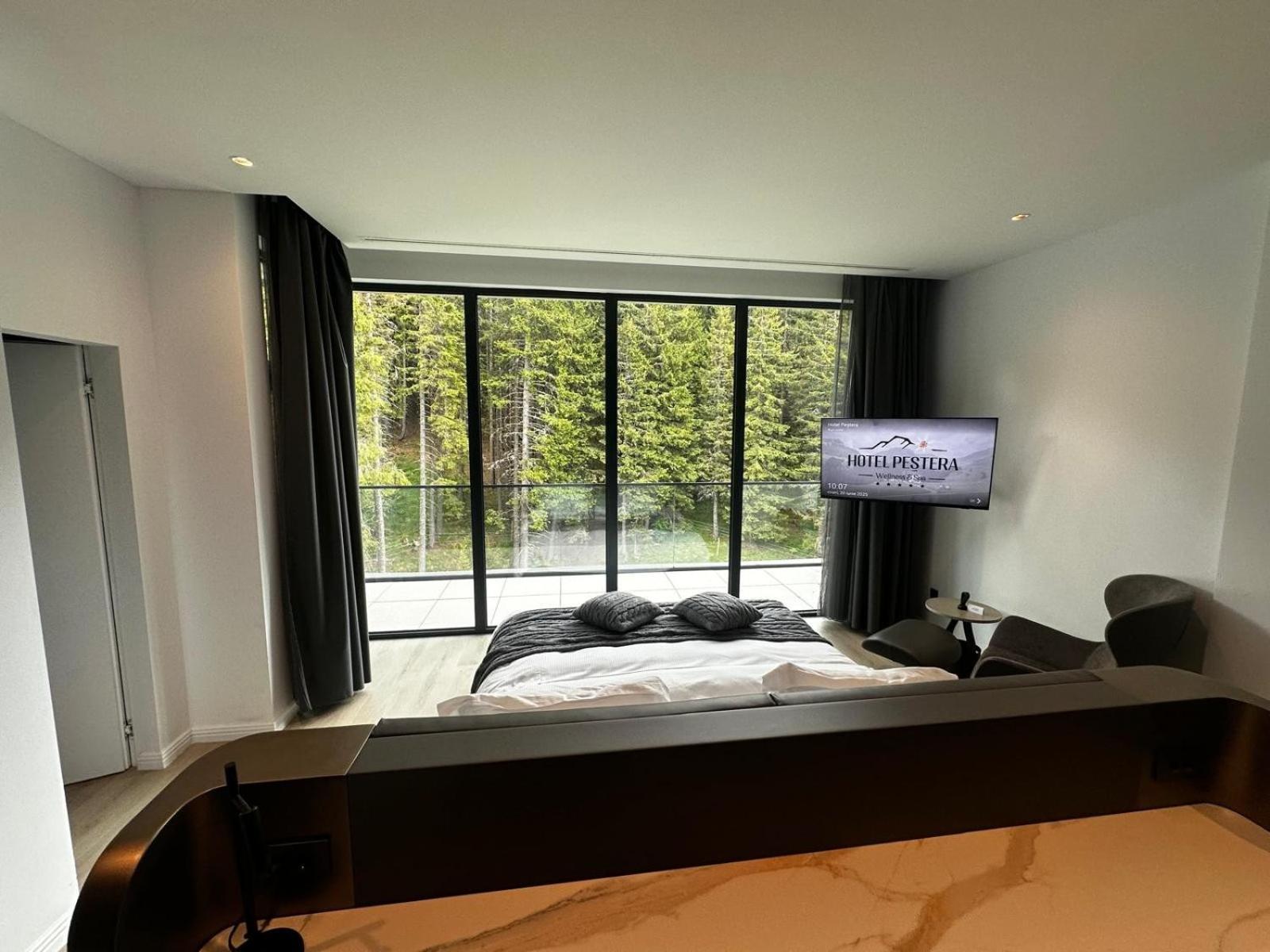 Sunrise View Grand Suite