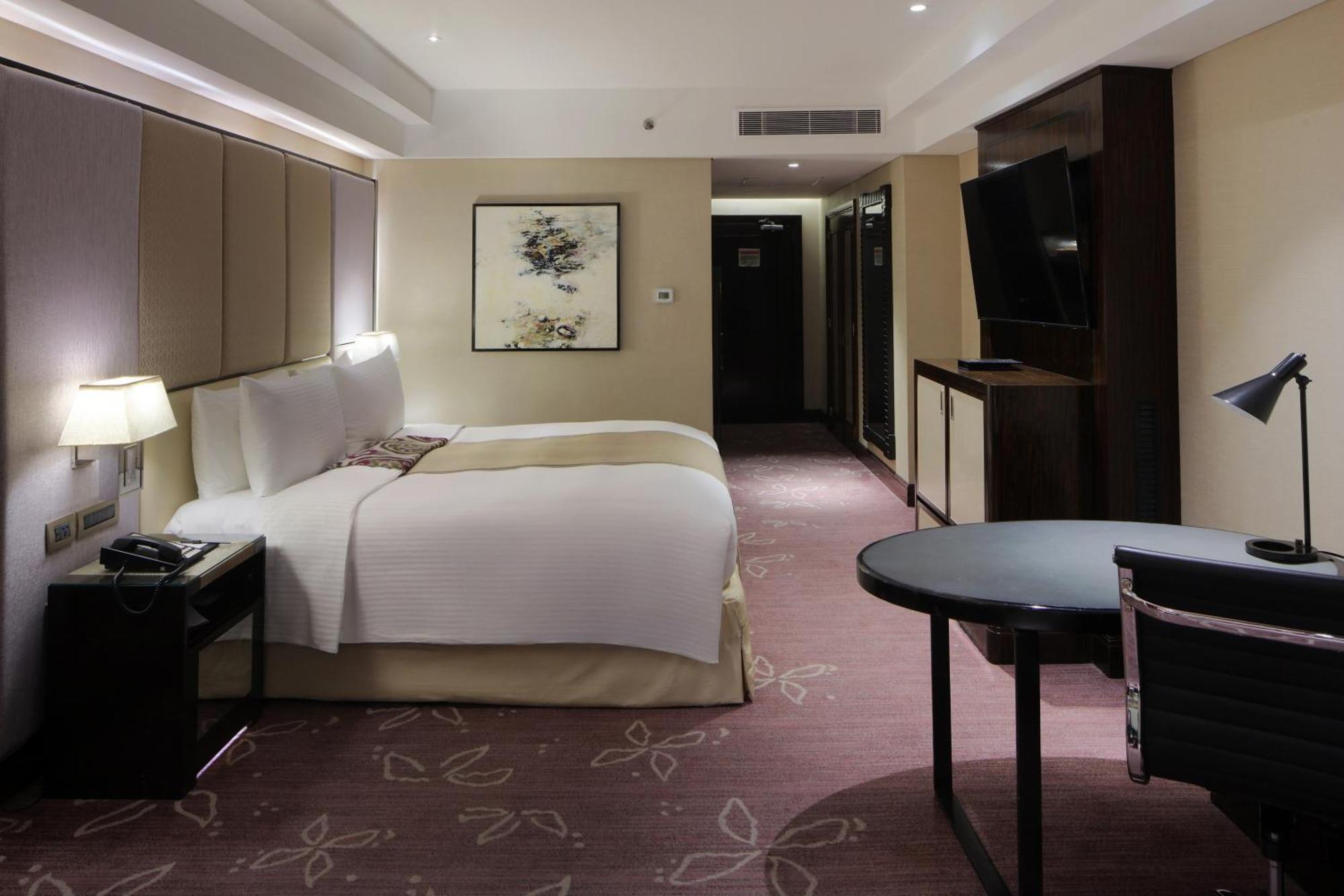 Diamond Club King Room - Non-Smoking