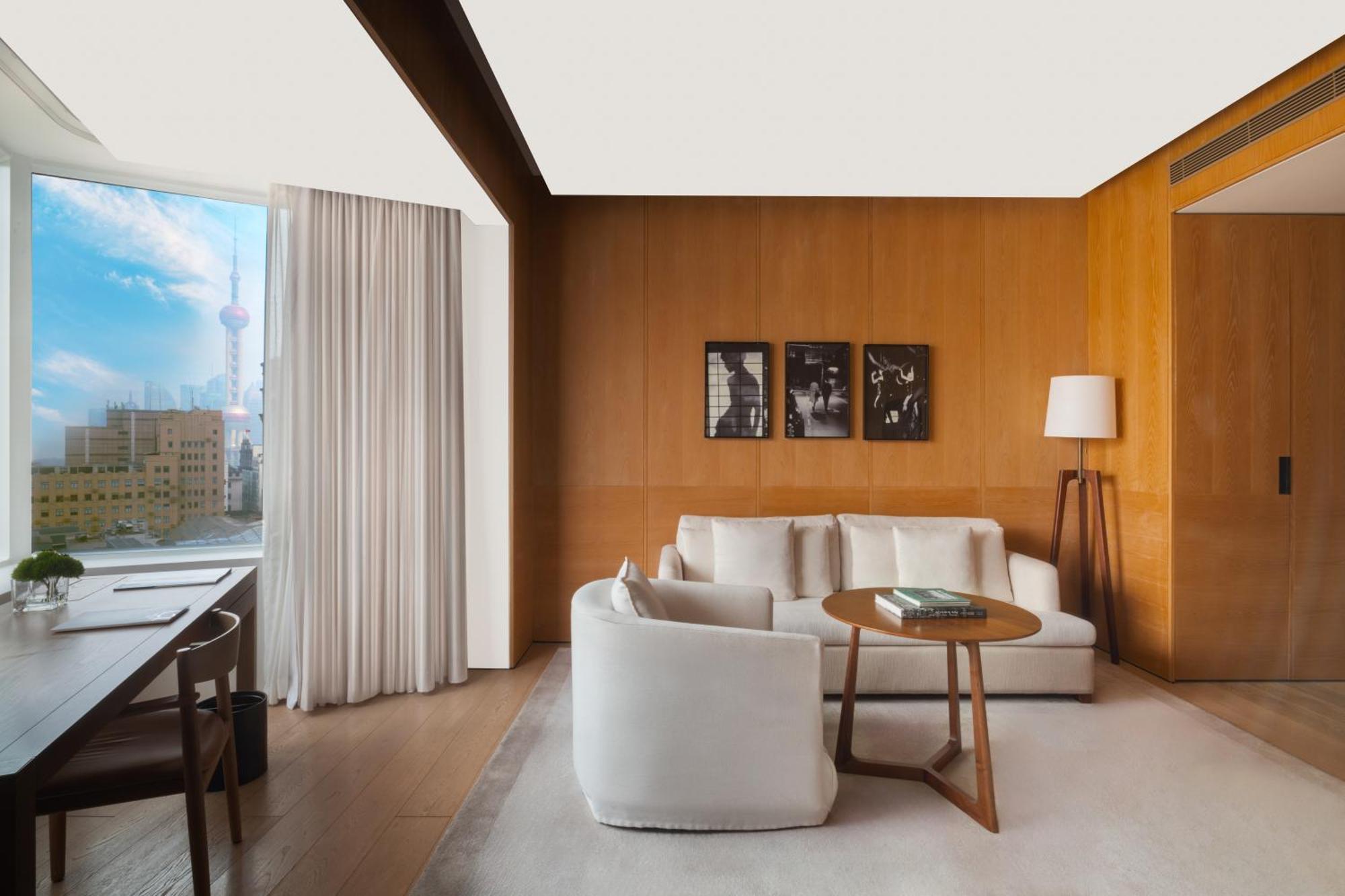Premium Bund View Room