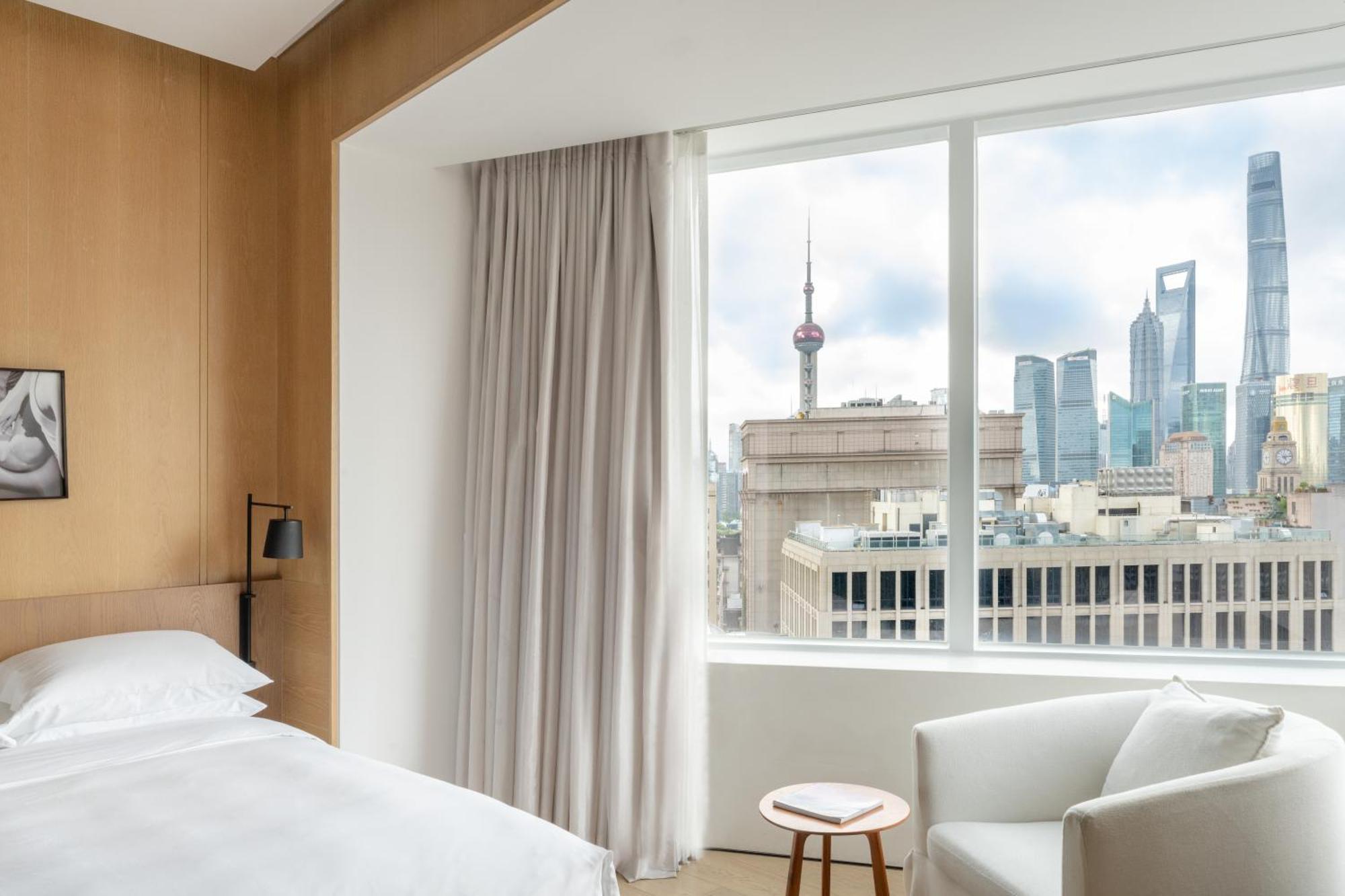 Pearl Tower View Queen Beds Room