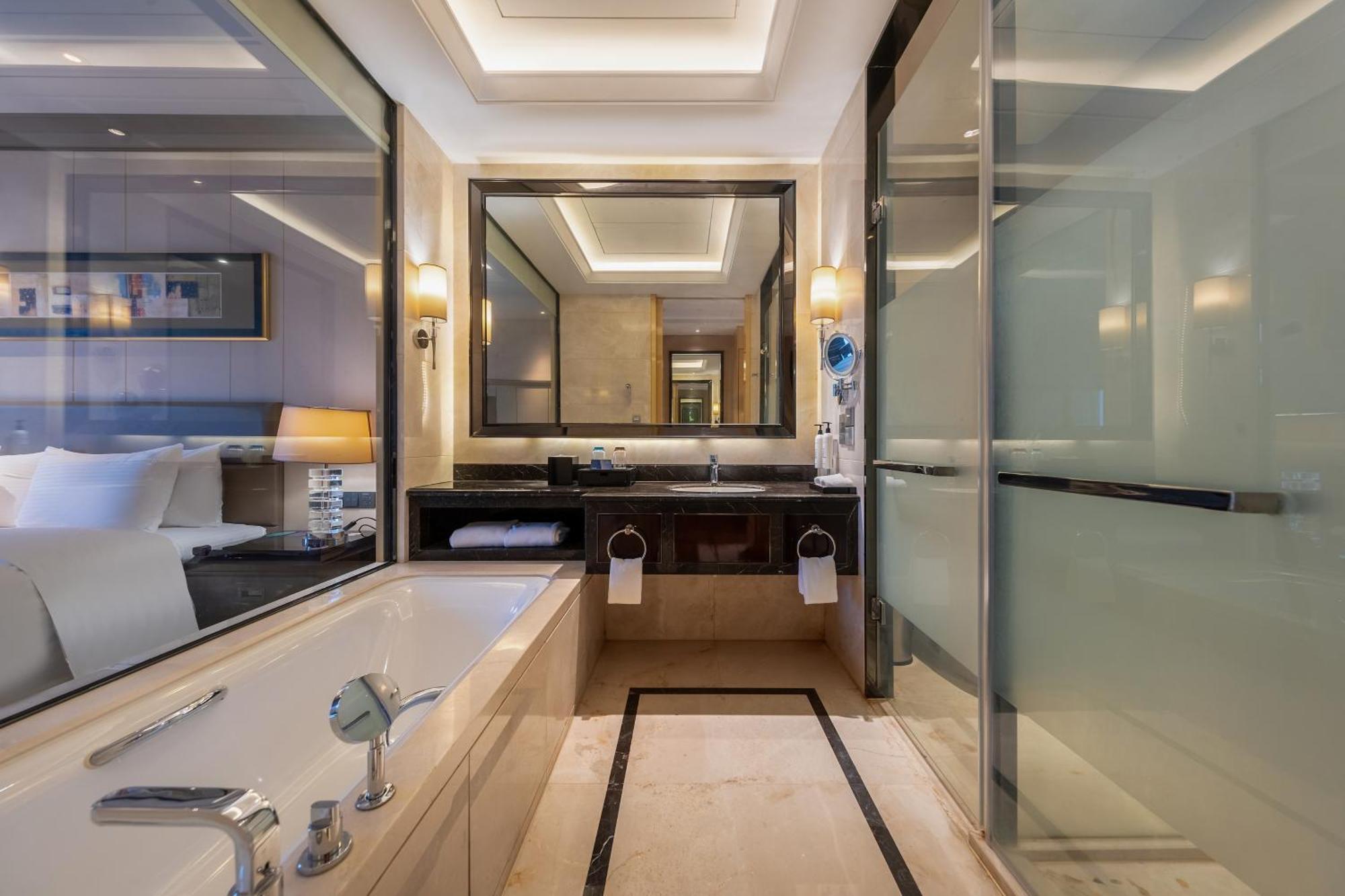 Executive Deluxe Double Room