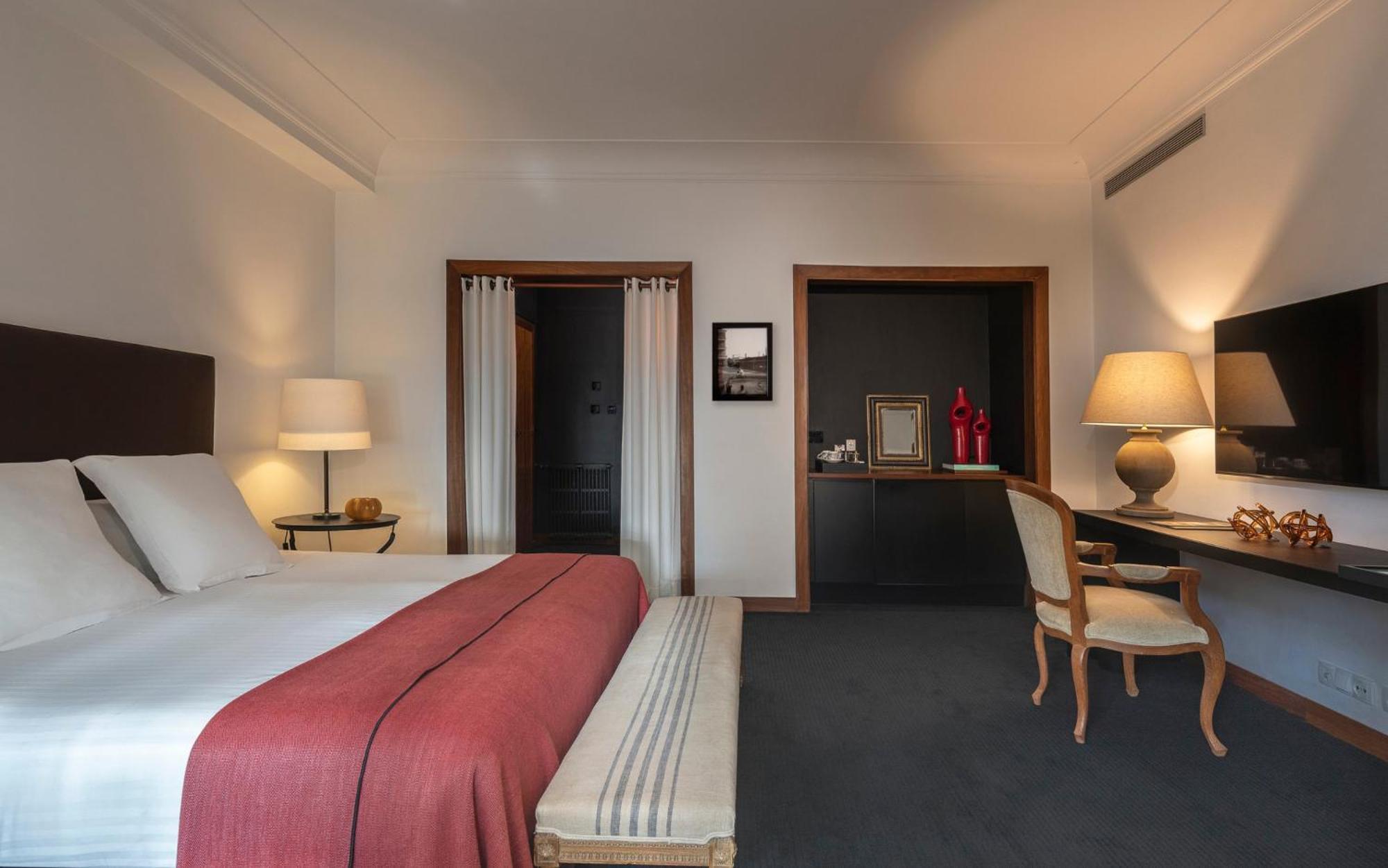 Large Double Room