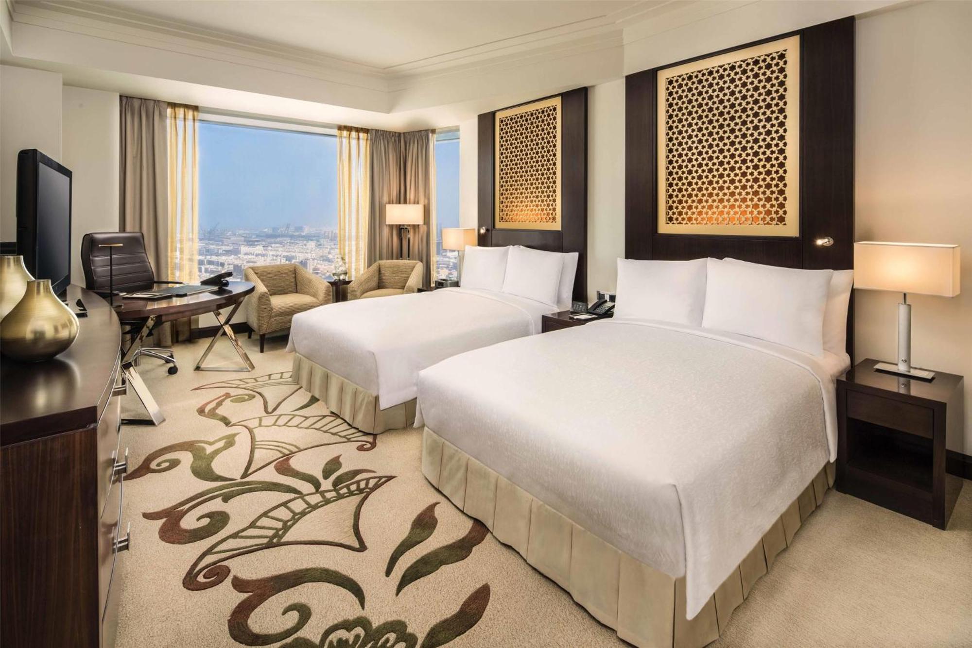 Deluxe Double Room with Two Double Beds and Sea View,1697998646:JPEG