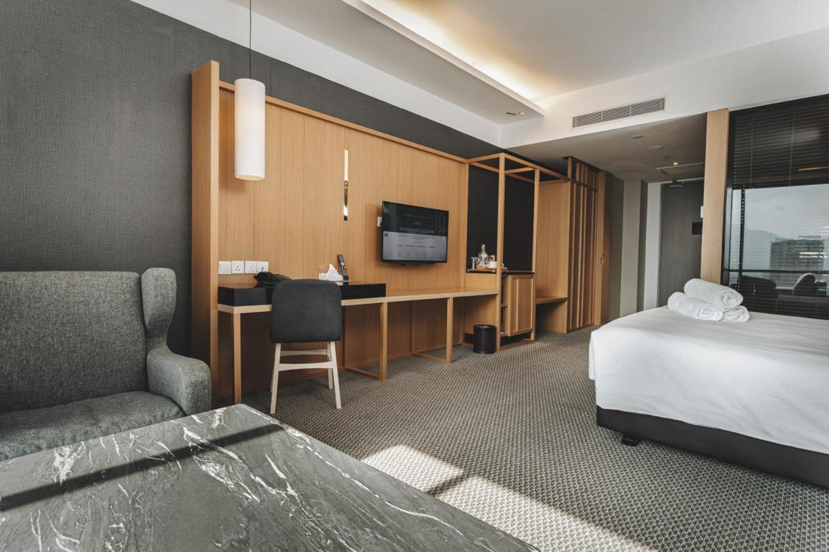 Studio King Room