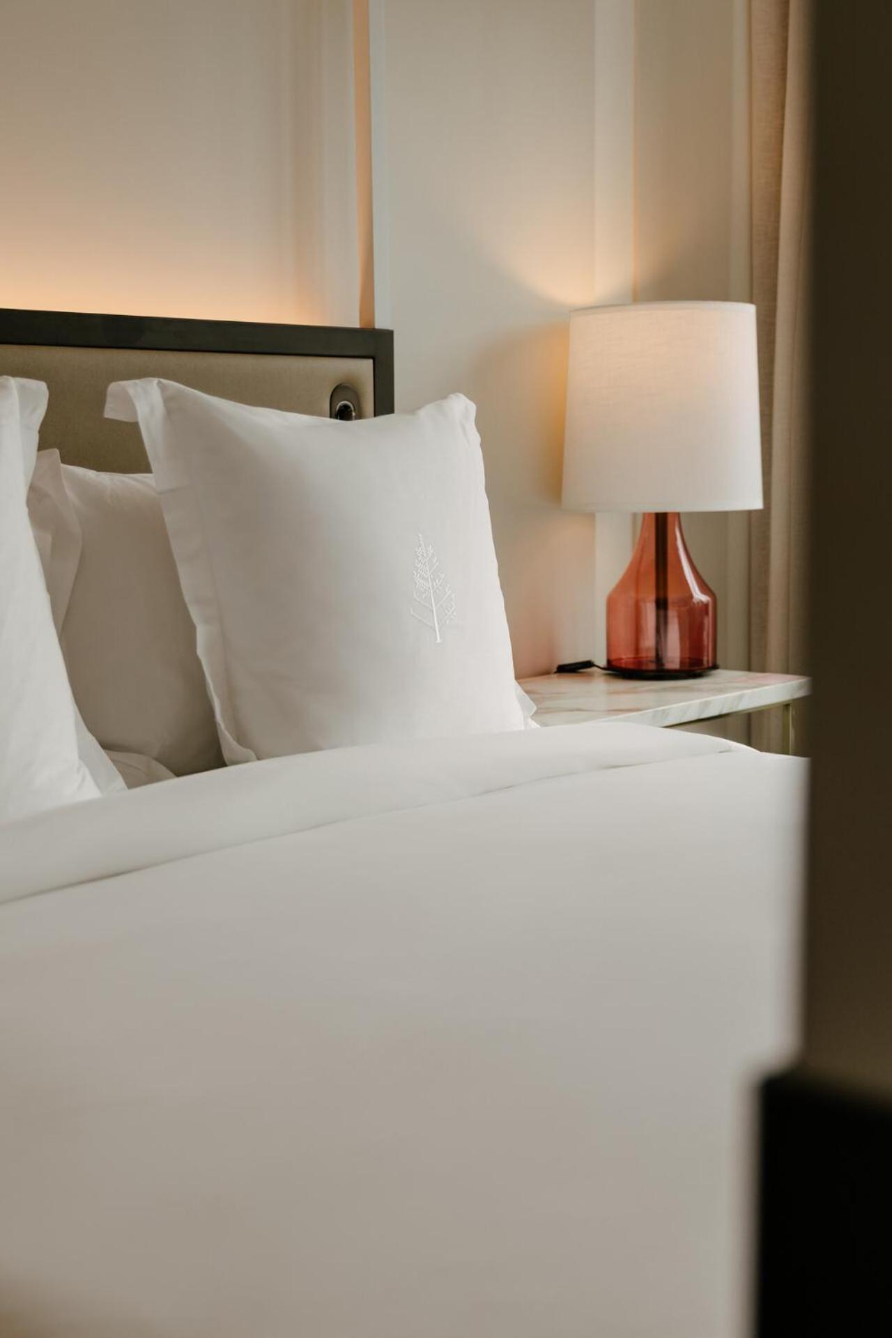Deluxe Queen Room Two Queen Beds Mobility Accessible
