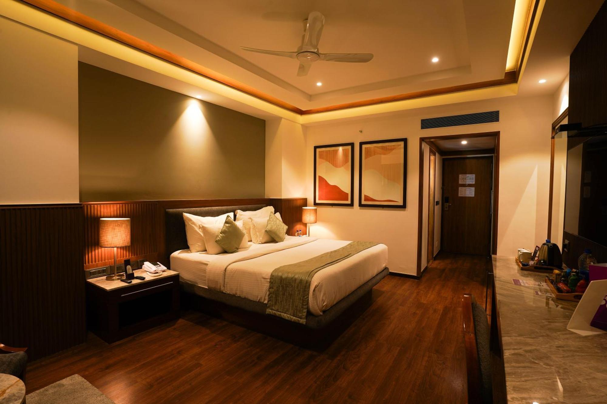 Club Double or Twin Room on SPA Early Check or Checkout by 12pm Subject to Availability