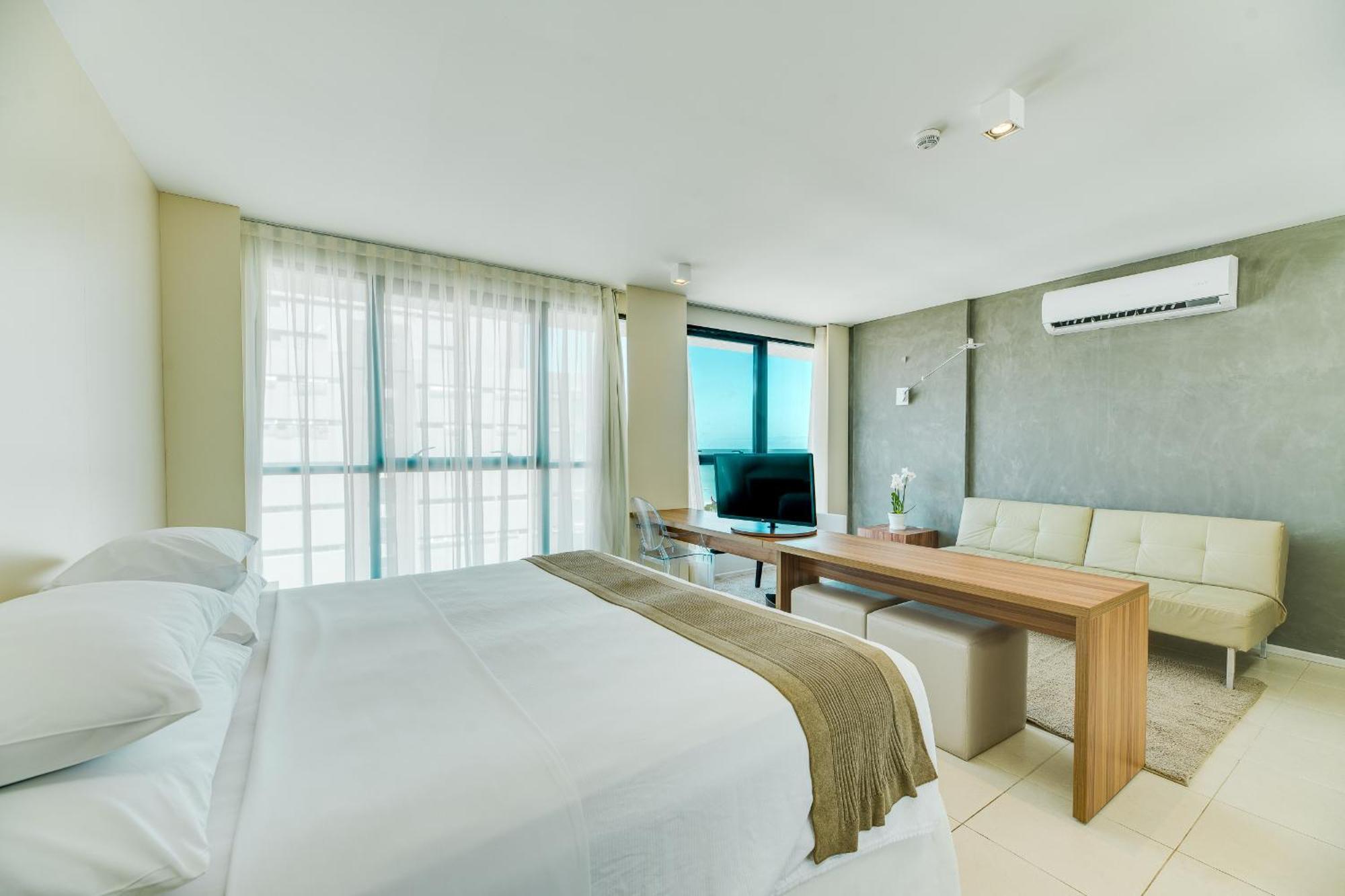 Premium Suite Partial Sea View